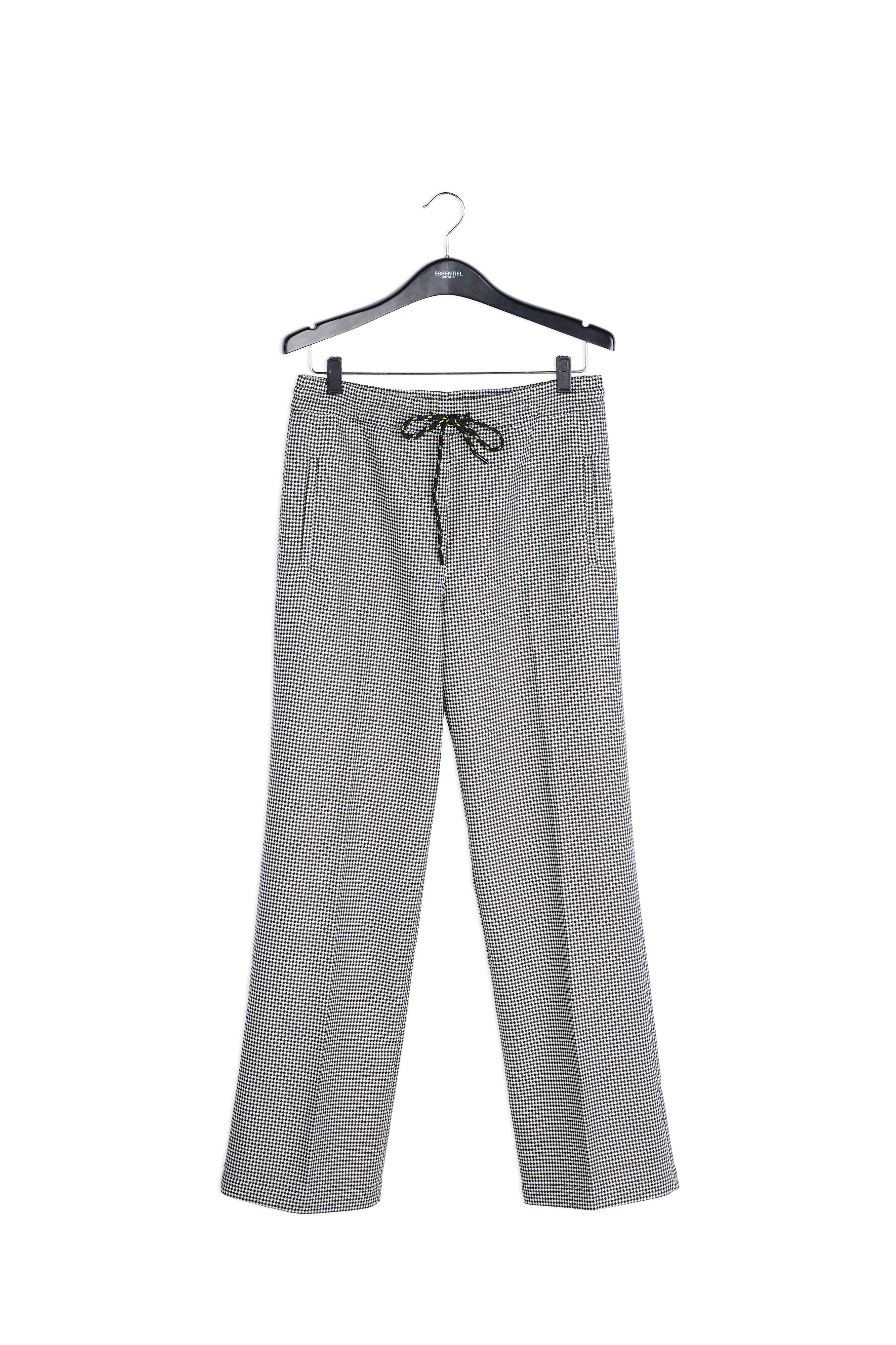 Black and off-white houndstooth pants with drawstring RE—SSENTIEL | Essentiel second hand