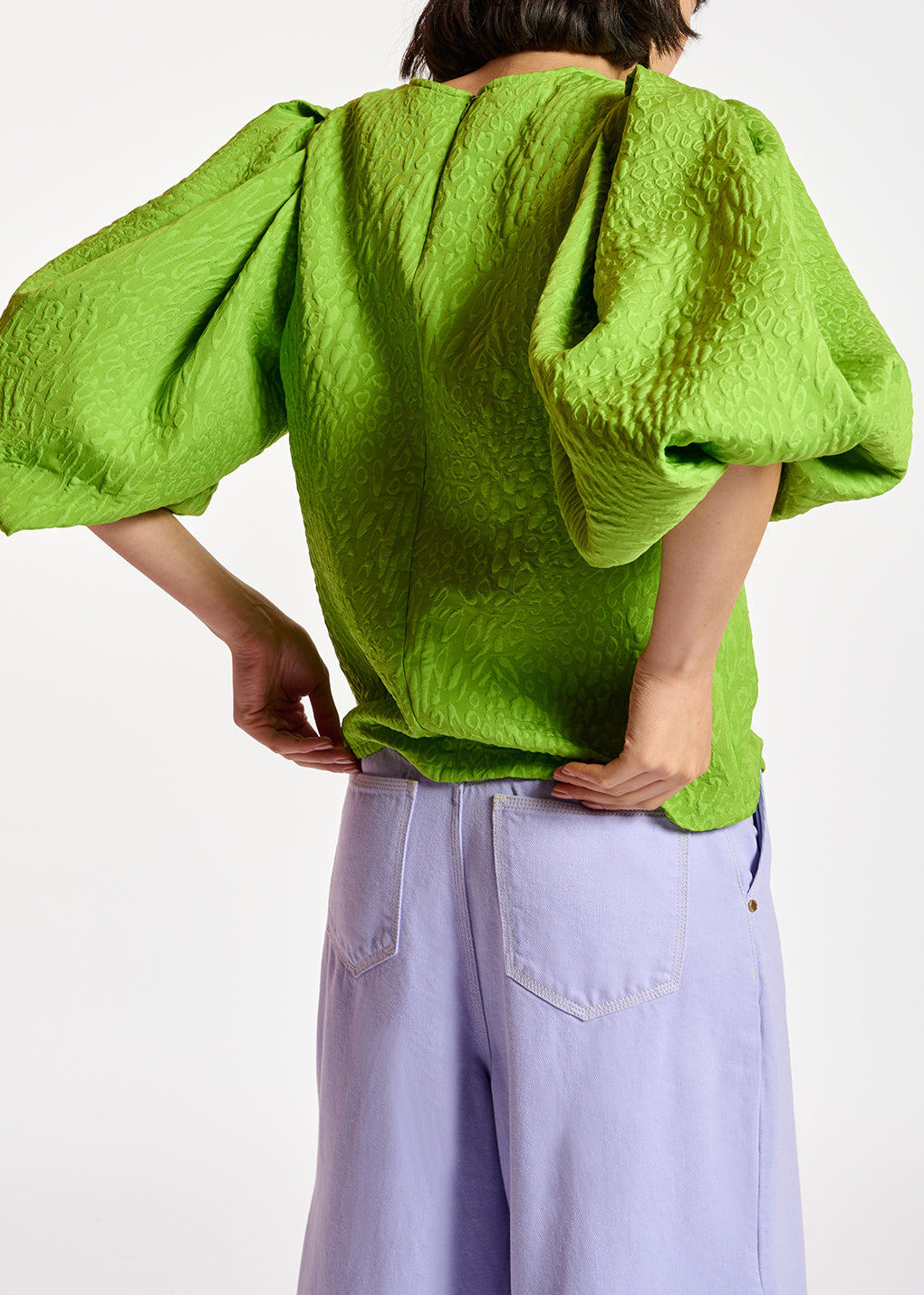 Groene jacquard top met pofmouwen RE—SSENTIEL | Essentiel second hand