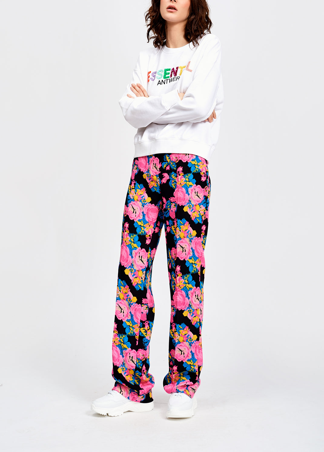 White sweatshirt with sequins and embroidery logo RE—SSENTIEL | Essentiel second hand