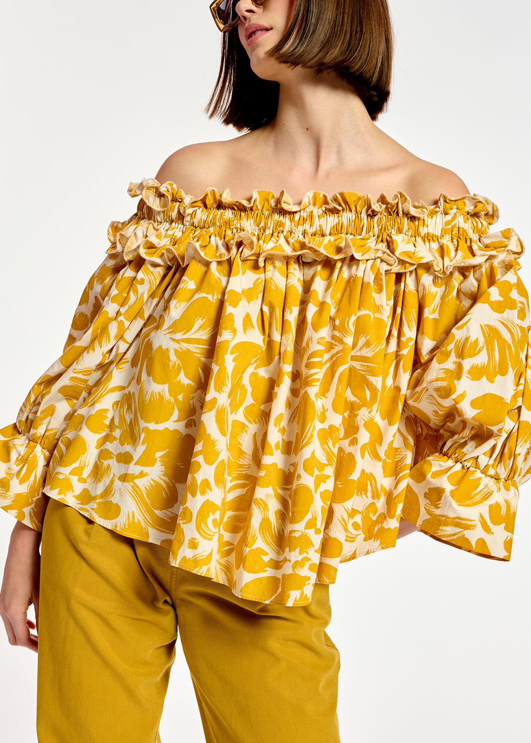 Gele en witte tropische top met blote schouders RE—SSENTIEL | Essentiel second hand