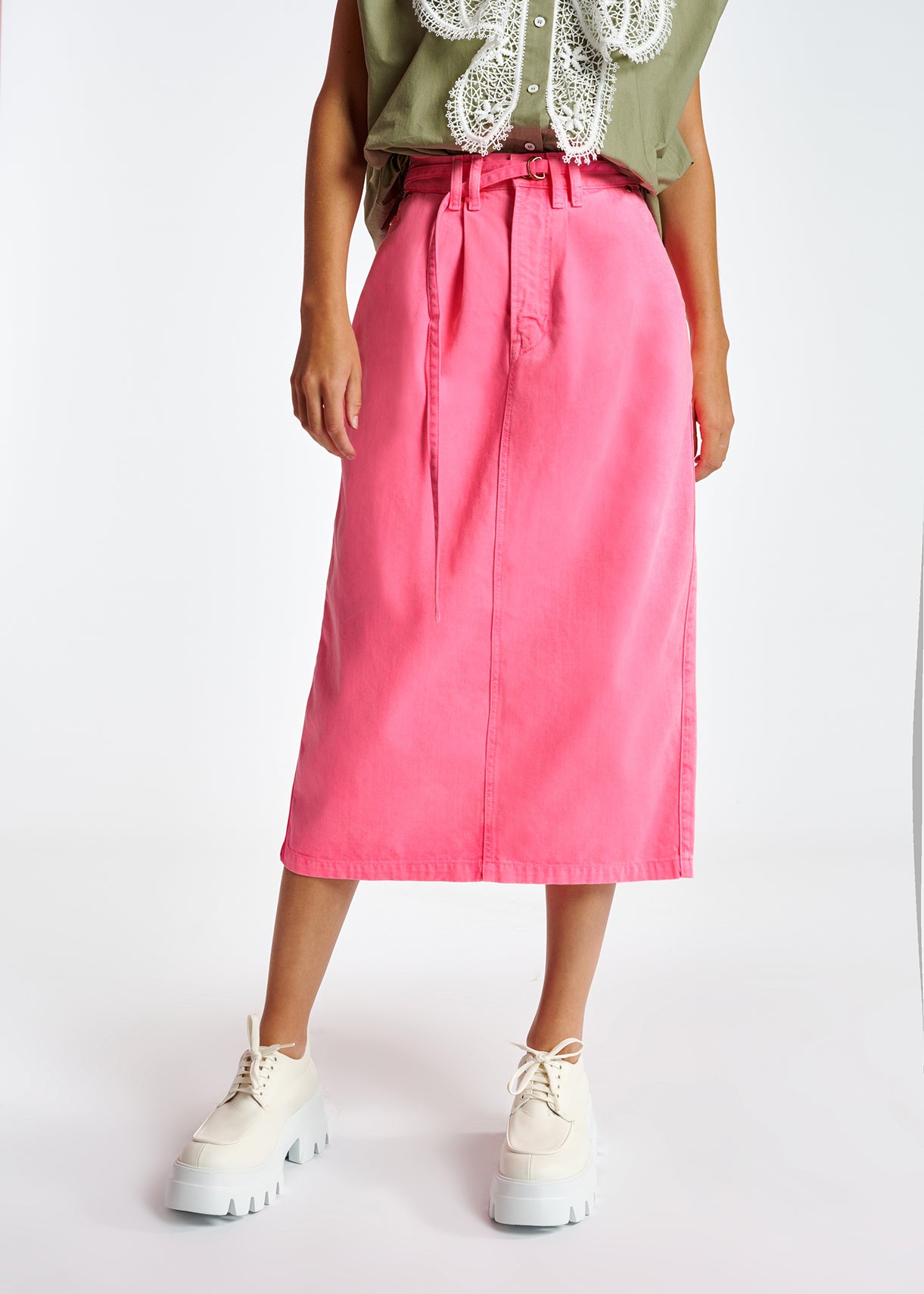 Neon pink high-waisted denim a-line skirt RE—SSENTIEL | Essentiel second hand