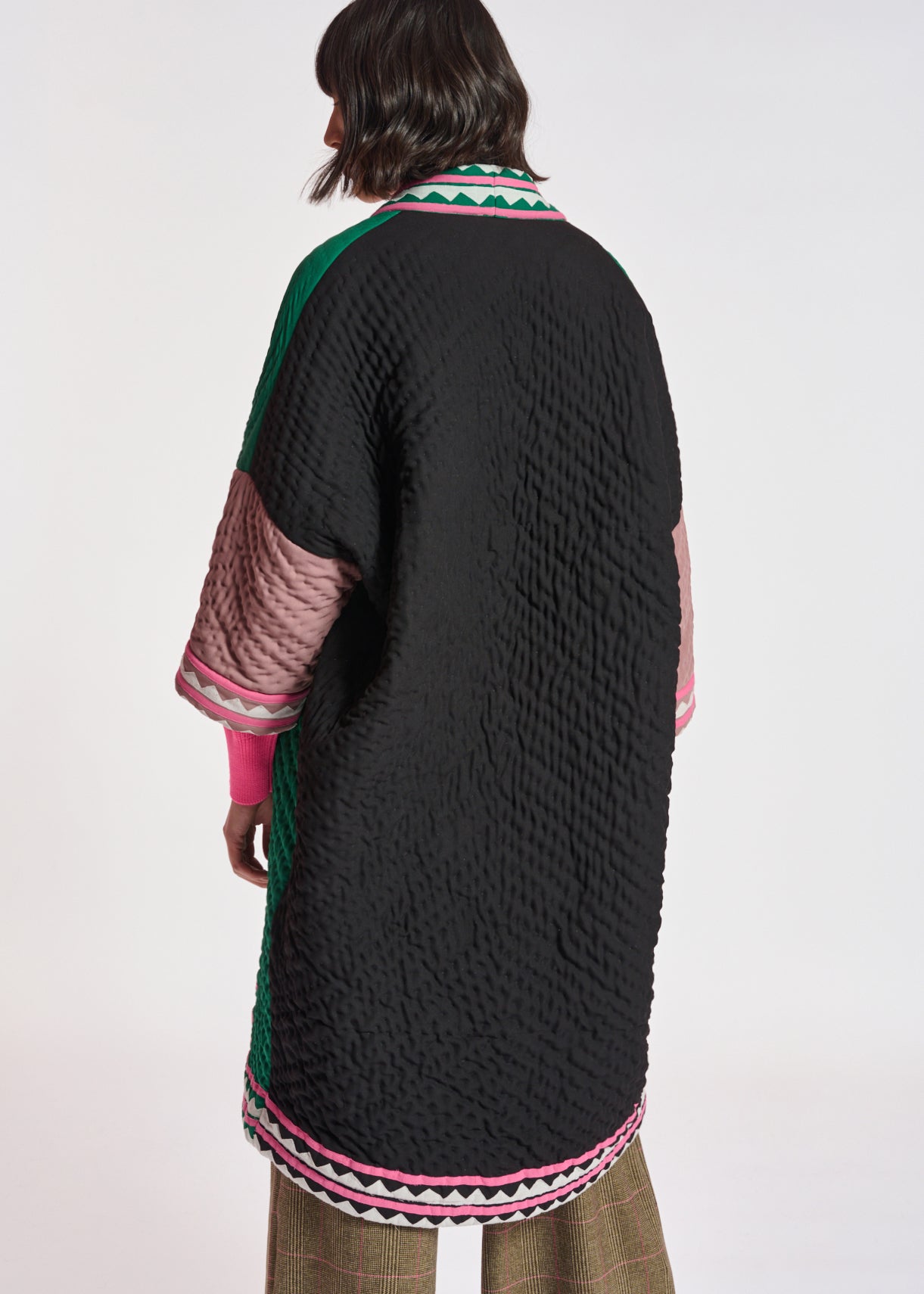 Dark green, mauve and neon pink quilted kimono RE—SSENTIEL | Essentiel second hand