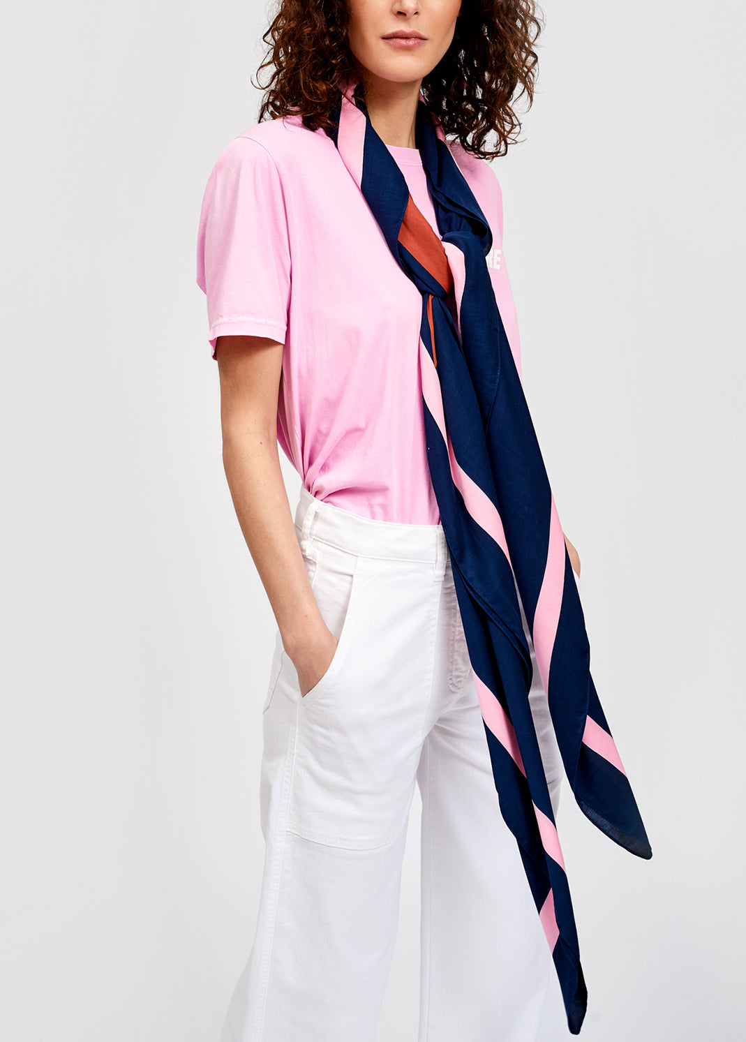 Navy blue colorblock scarf RE—SSENTIEL | Essentiel second hand
