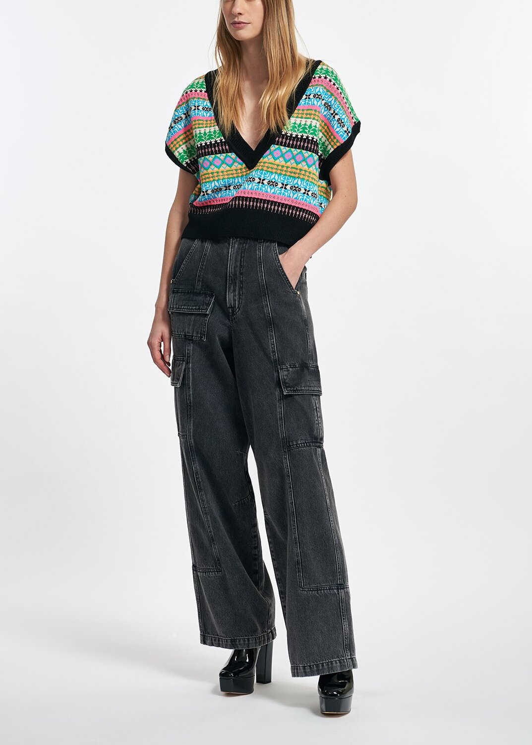 Multicolor jacquard-knit sleeveless sweater RE—SSENTIEL | Essentiel second hand