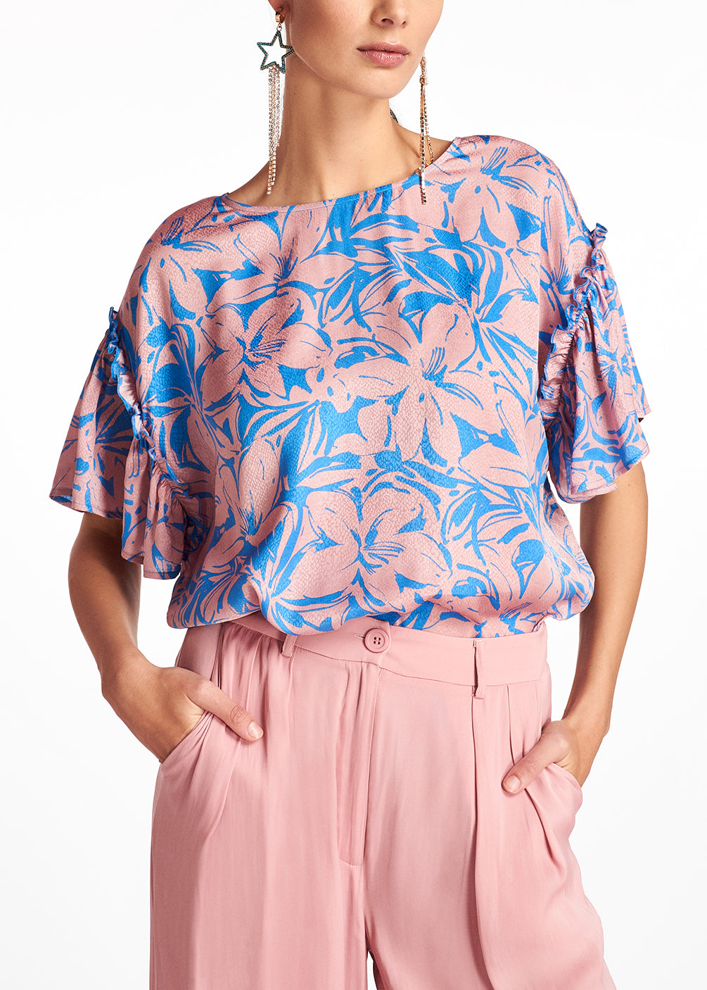 Light pink and floral short-sleeved top RE—SSENTIEL | Essentiel second hand