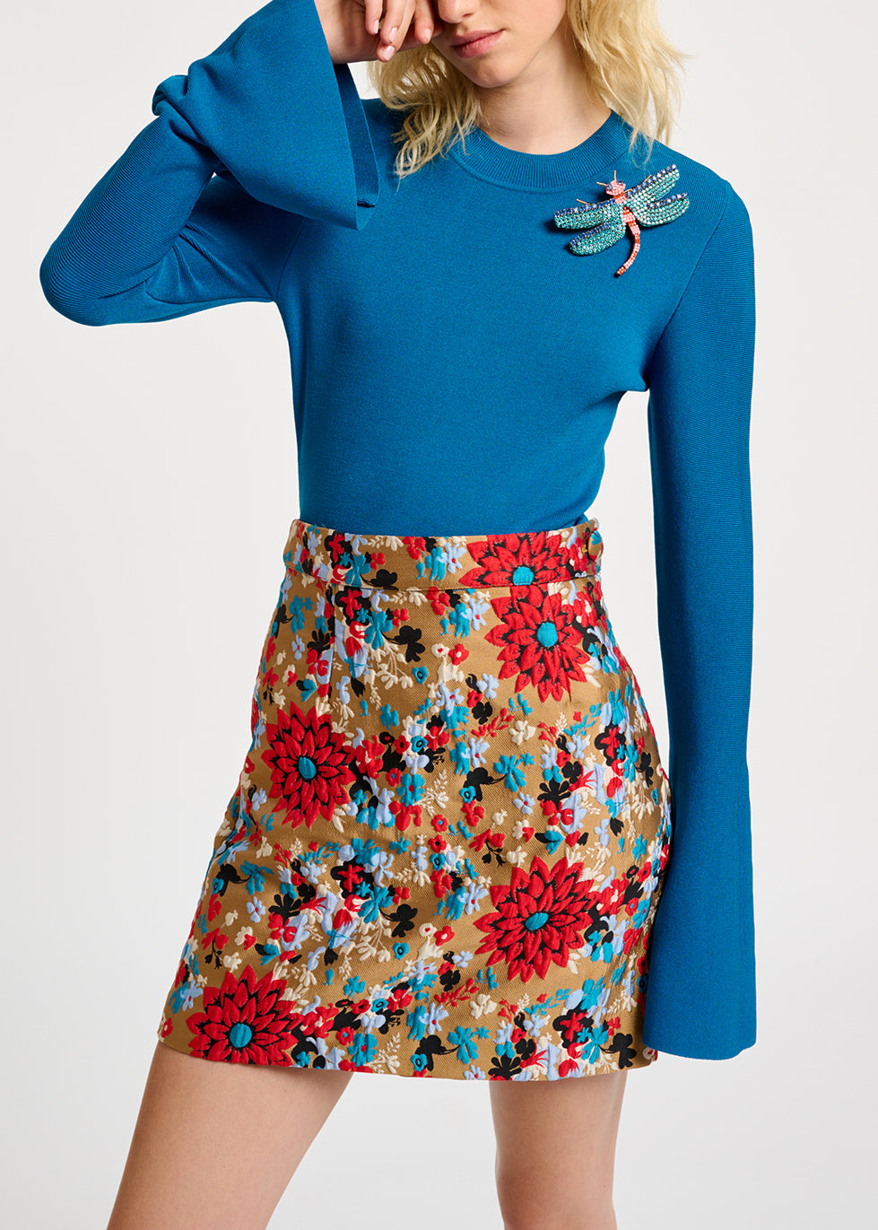 Blue slim-fit knit sweater with trumpet sleeves RE—SSENTIEL | Essentiel second hand