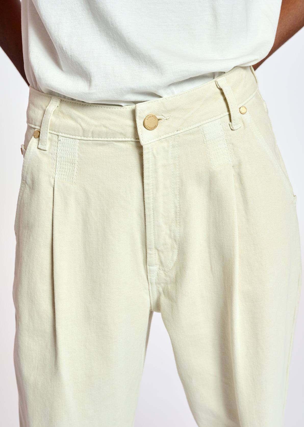 Off-white denim boyfriend jeans RE—SSENTIEL | Essentiel second hand