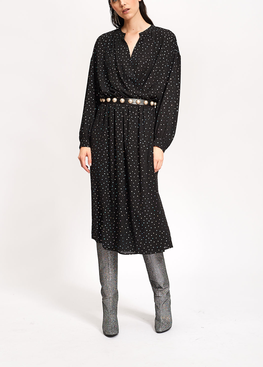 Robe midi noire ceinturée à pois holographiques RE—SSENTIEL | Essentiel second hand