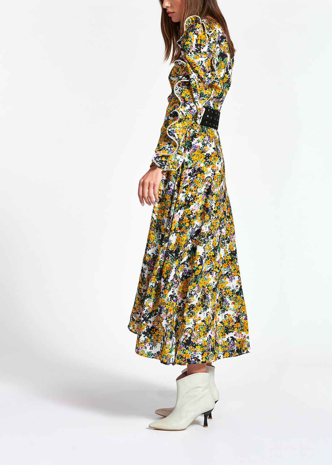 Gebroken witte maxi-jurk met bloemen en ruches RE—SSENTIEL | Essentiel second hand