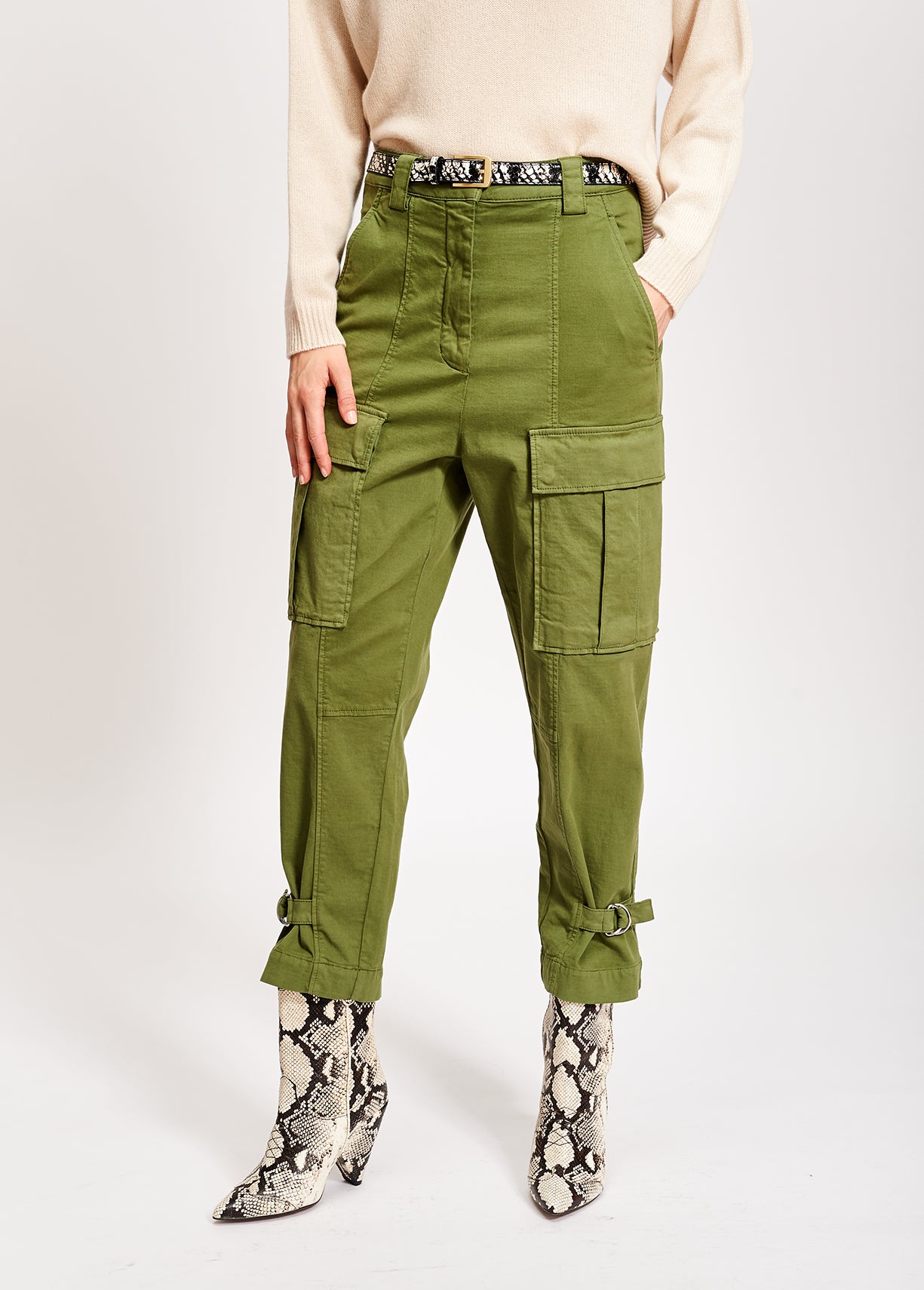 Pantalon treillis vert mousse RE—SSENTIEL | Essentiel second hand