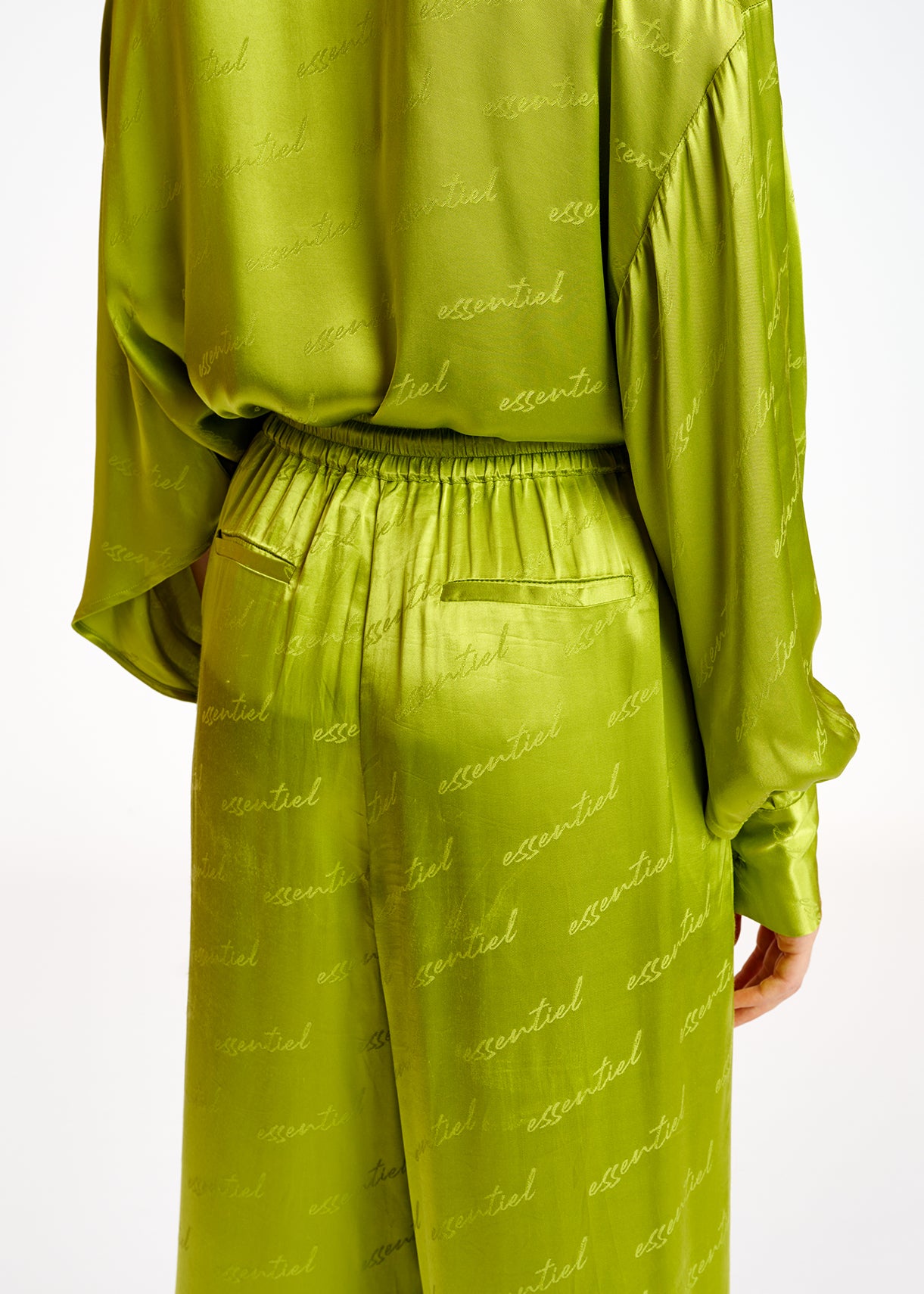 Lime green satin jacquard wide-leg pants RE—SSENTIEL | Essentiel second hand