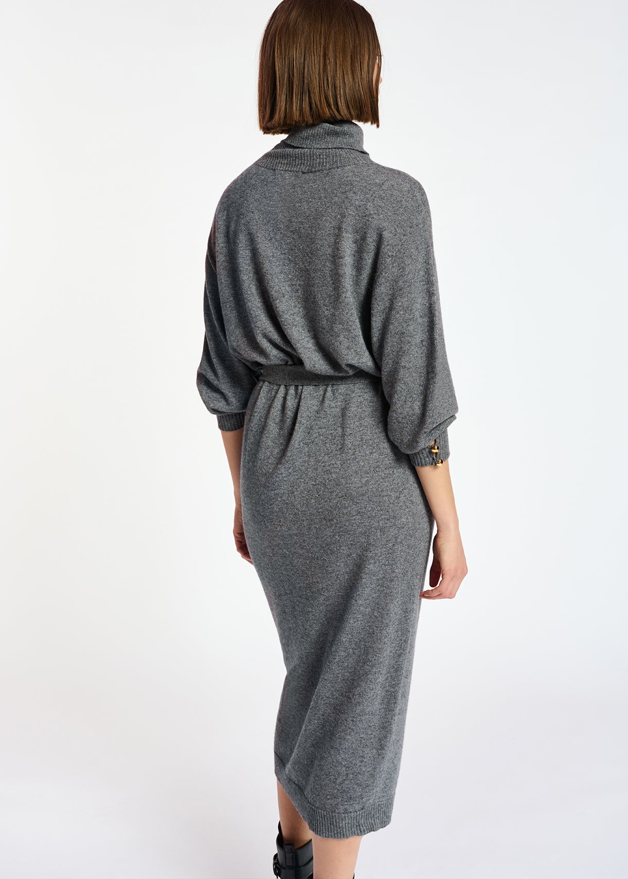 Robe à  col roulé en tricot gris RE—SSENTIEL | Essentiel second hand