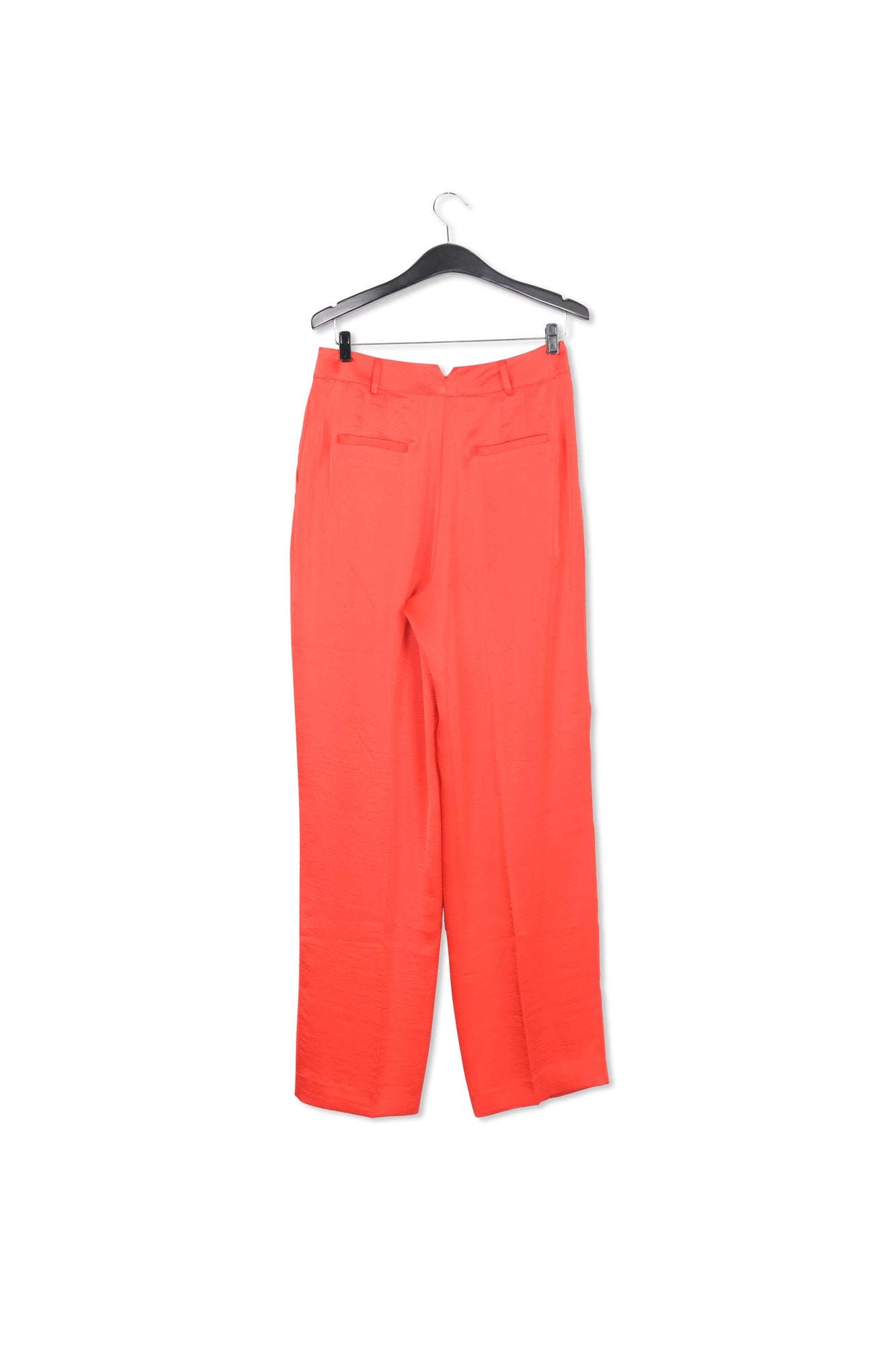 Red tapered-leg satin pants RE—SSENTIEL | Essentiel second hand