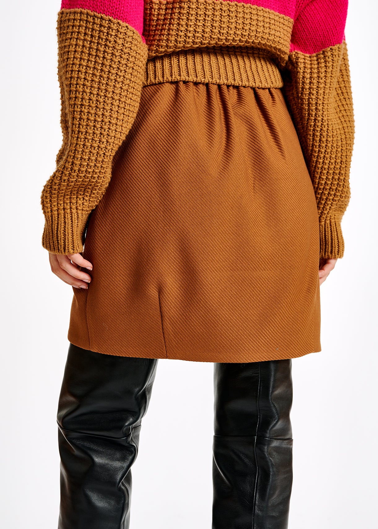 Mini jupe portefeuille camel RE—SSENTIEL | Essentiel second hand