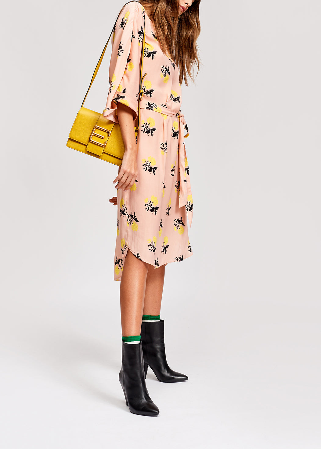 Peach floral print dress with curved hem RE—SSENTIEL | Essentiel second hand