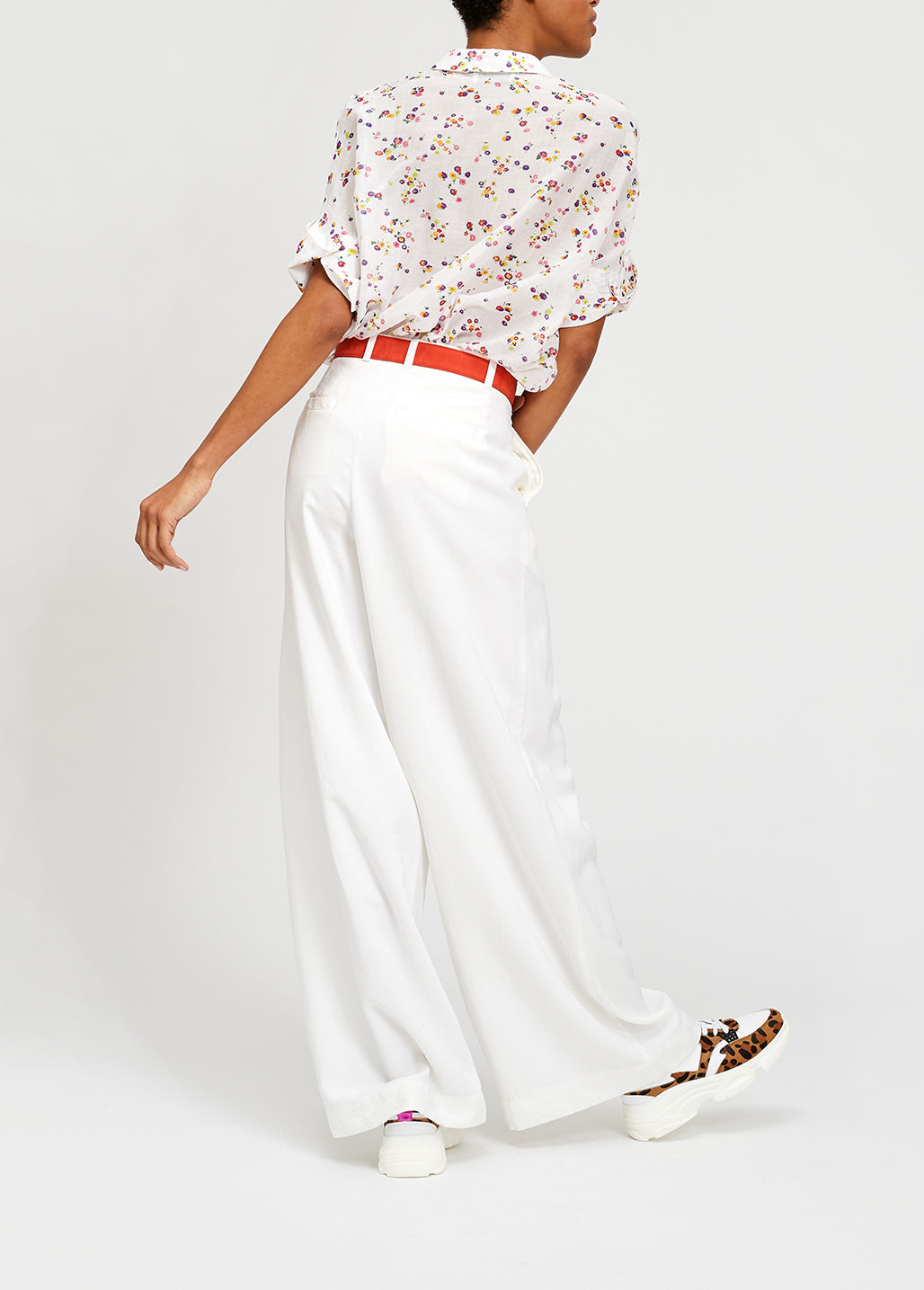 Broek met wijde pijpen in gebroken wit RE—SSENTIEL | Essentiel second hand