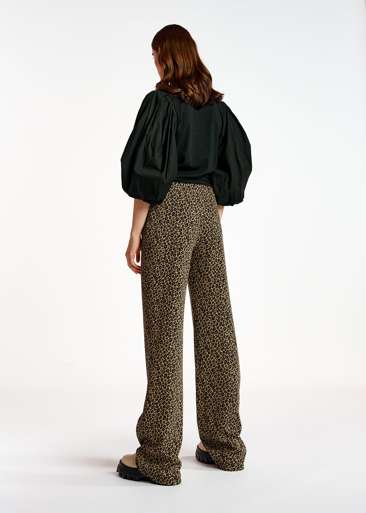 Pantalon en tricot jacquard léopard RE—SSENTIEL | Essentiel second hand