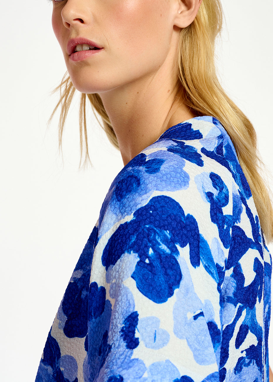 White and blue floral print oversized top RE—SSENTIEL | Essentiel second hand