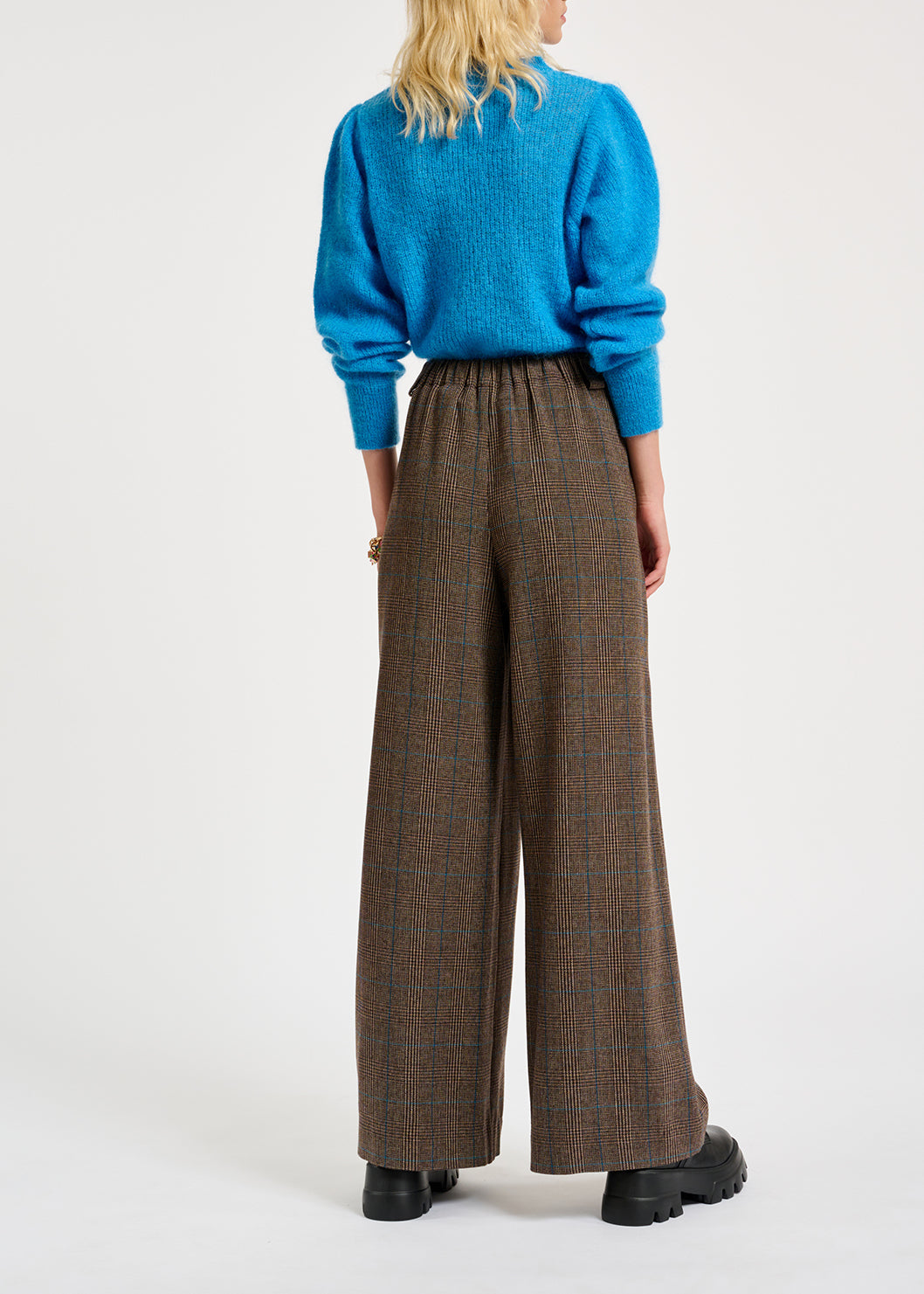 Blue mohair-blend knit sweater with puffed shoulders RE—SSENTIEL | Essentiel second hand