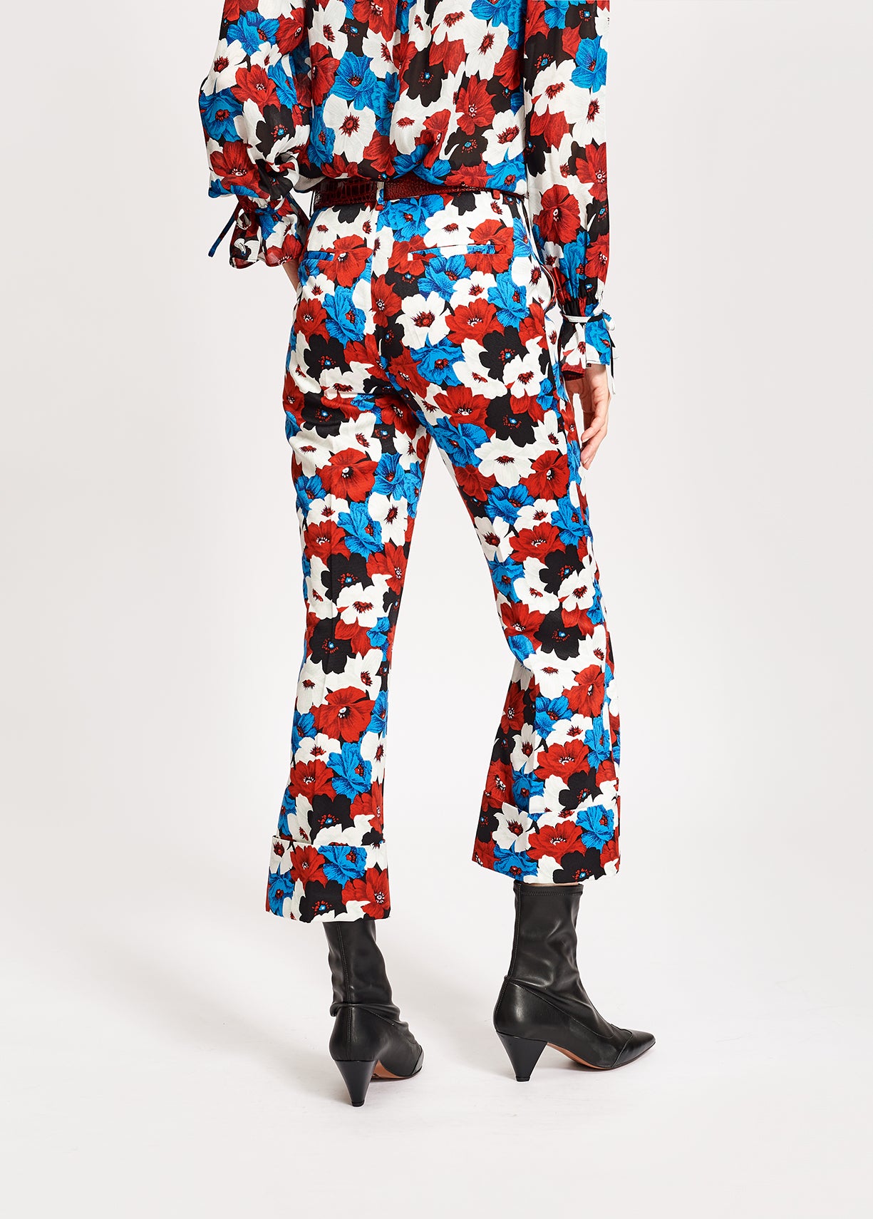 Short flared pants RE—SSENTIEL | Essentiel second hand