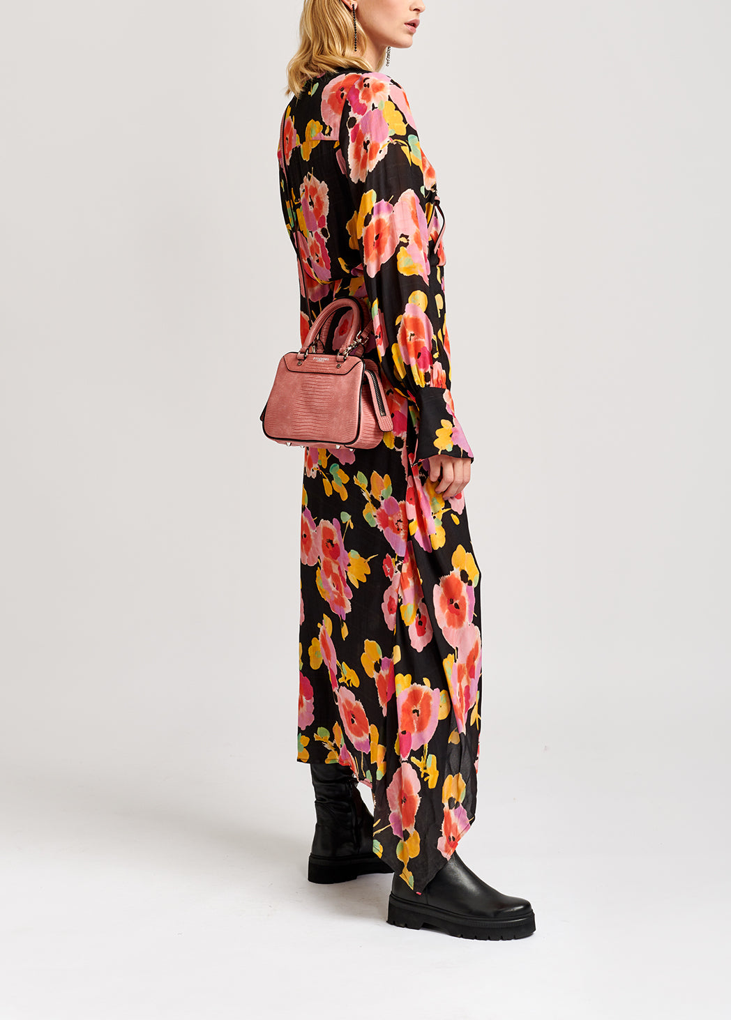 Robe midi noire à imprimé floral RE—SSENTIEL | Essentiel second hand