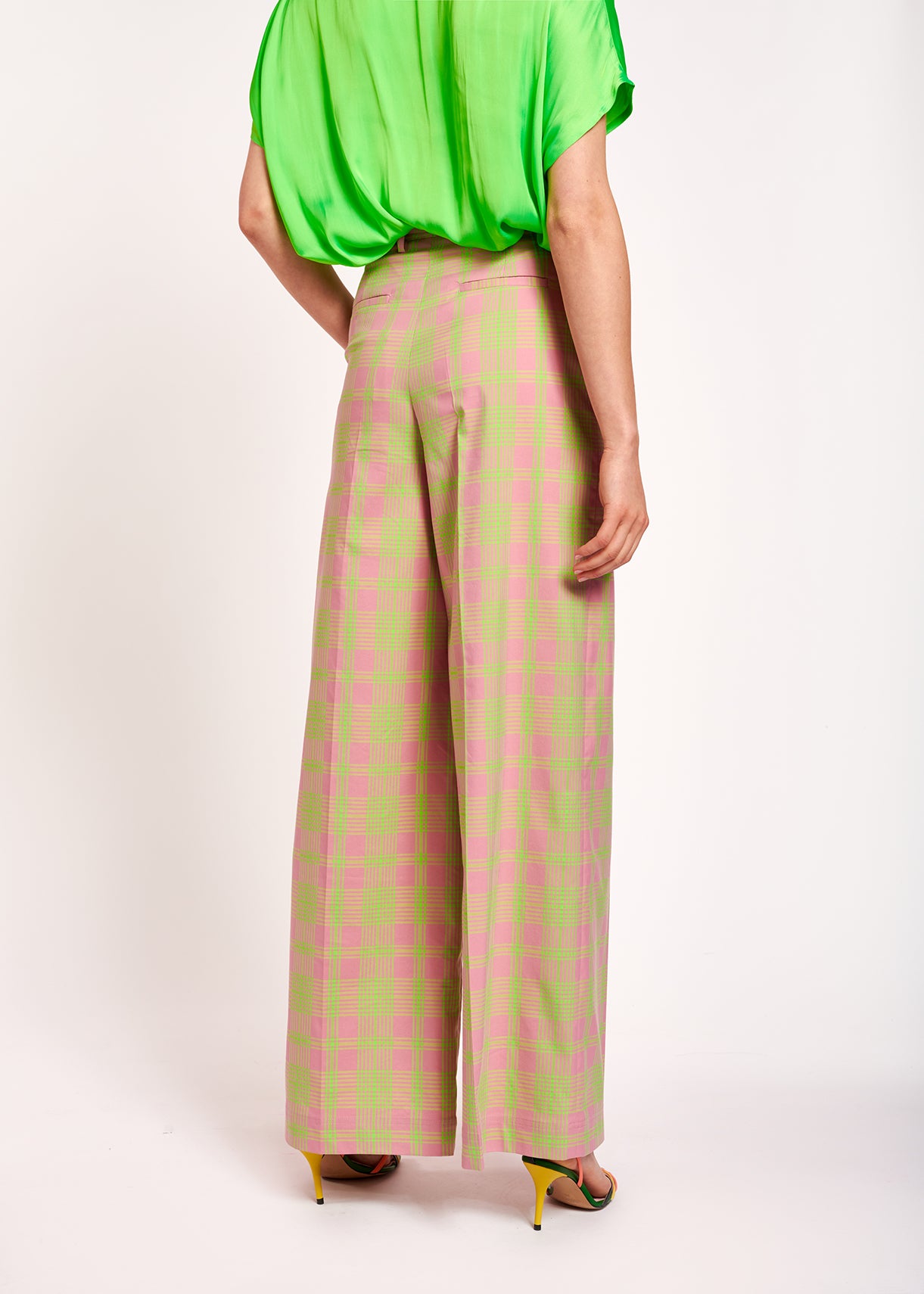 Dusty pink plaid wide-leg pants RE—SSENTIEL | Essentiel second hand