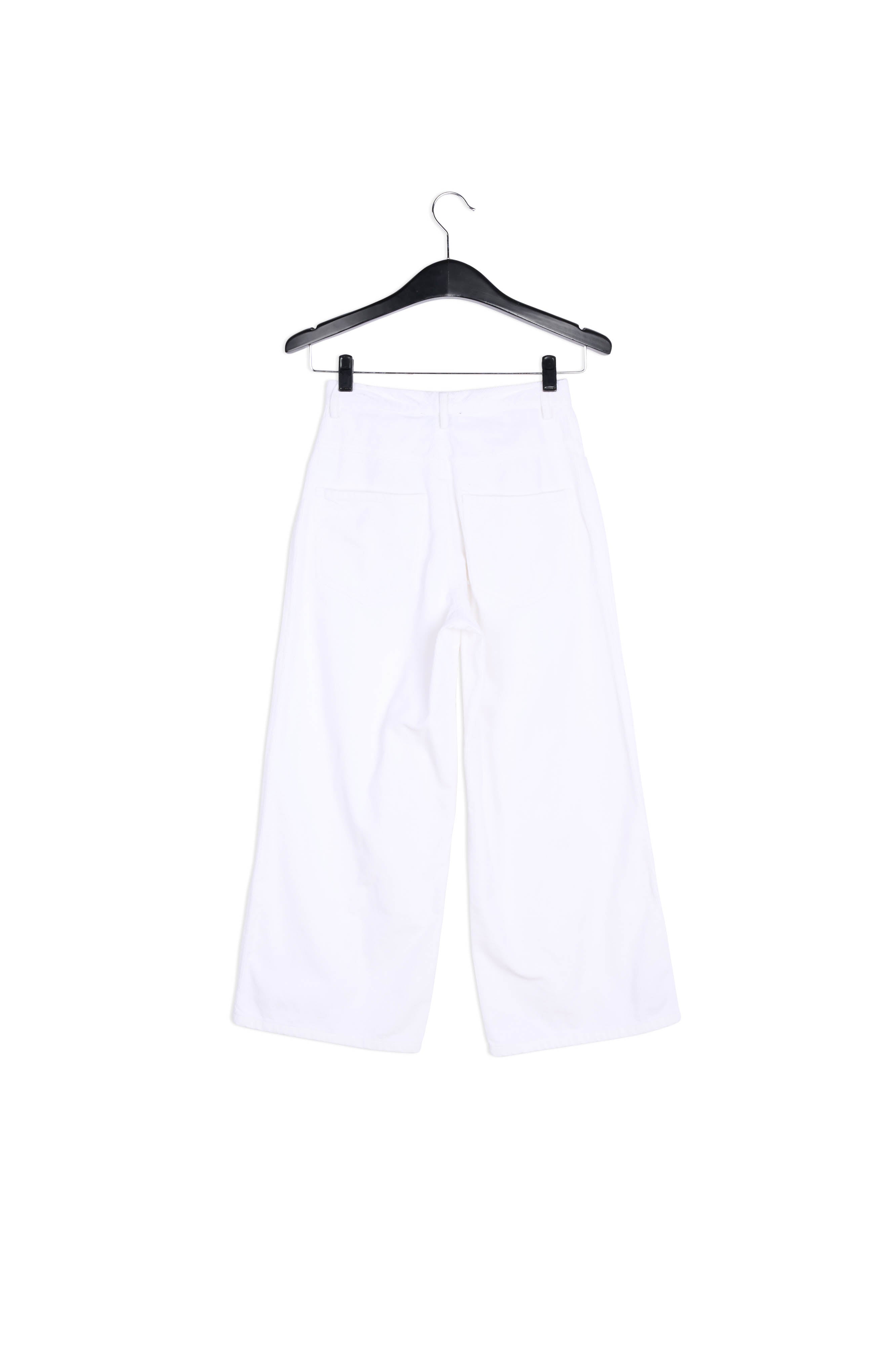 Pantalon 7/8ème jambes larges en velours blanc cassé RE—SSENTIEL | Essentiel second hand