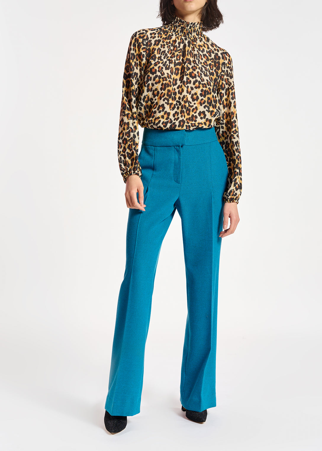 Blue straight-leg pants RE—SSENTIEL | Essentiel second hand