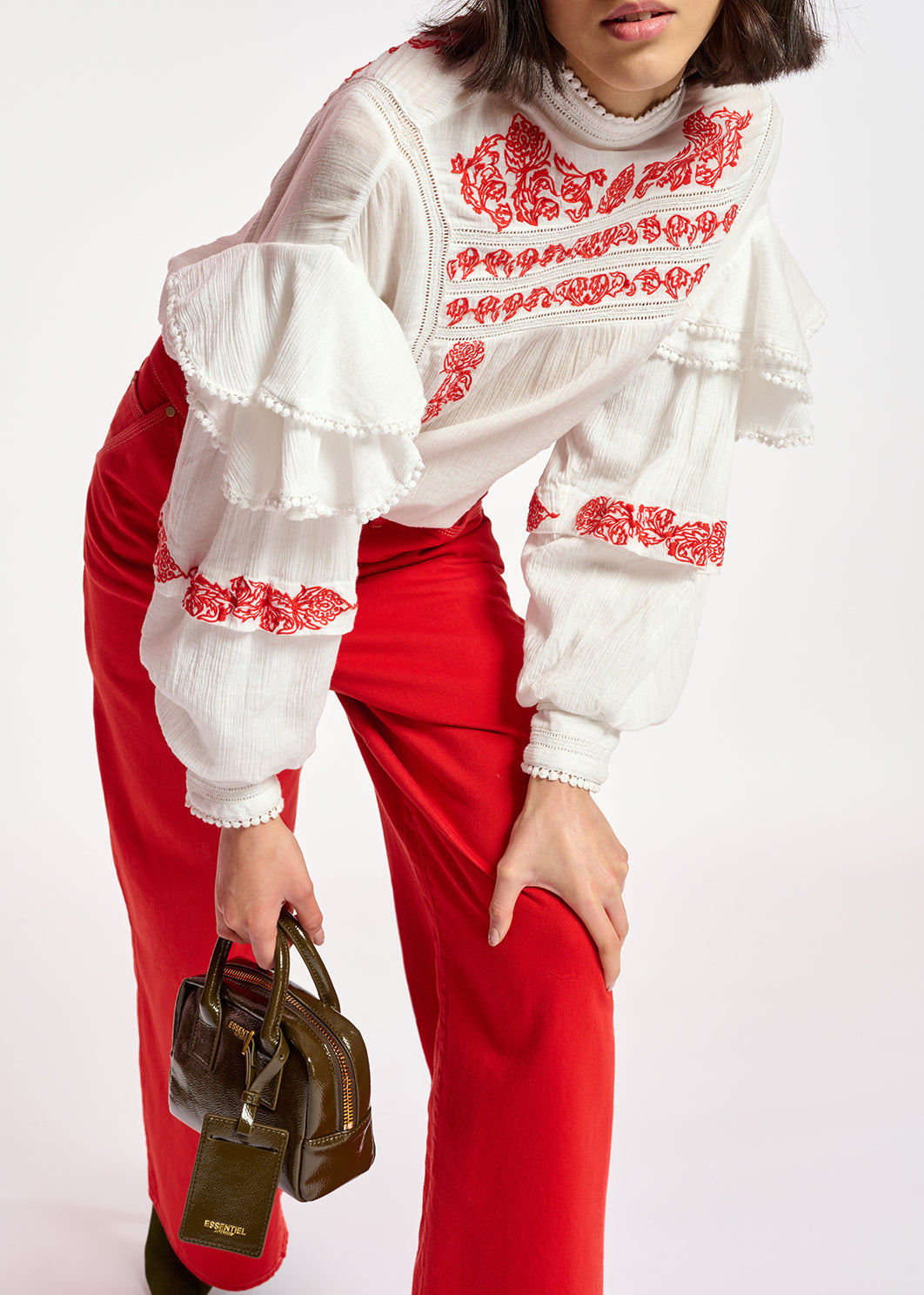 Gebroken witte top met volants en kant RE—SSENTIEL | Essentiel second hand