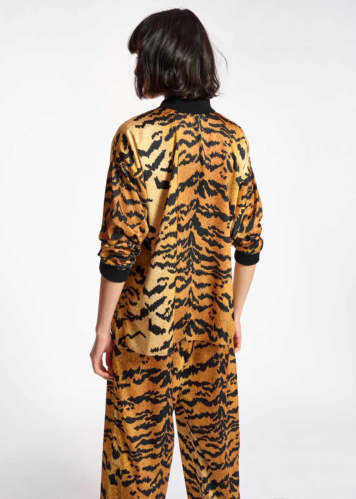 Brown oversized top with tiger print RE—SSENTIEL | Essentiel second hand