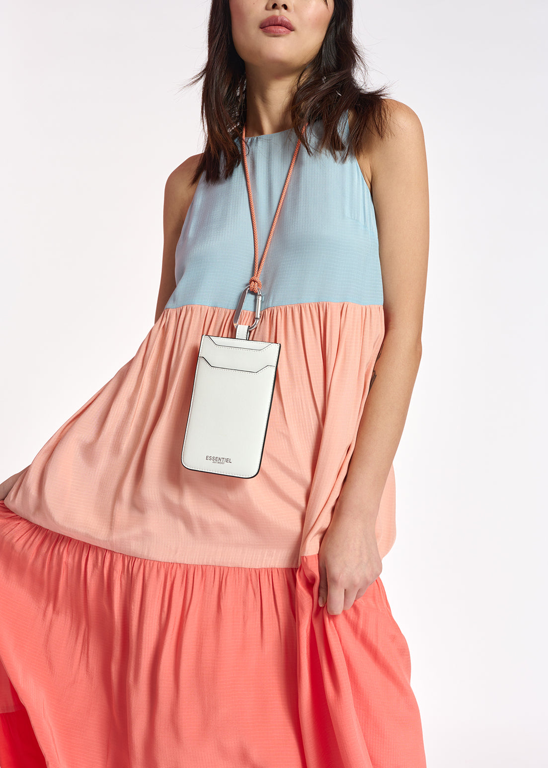 Maxi robe bleu clair, orange et rouge RE—SSENTIEL | Essentiel second hand