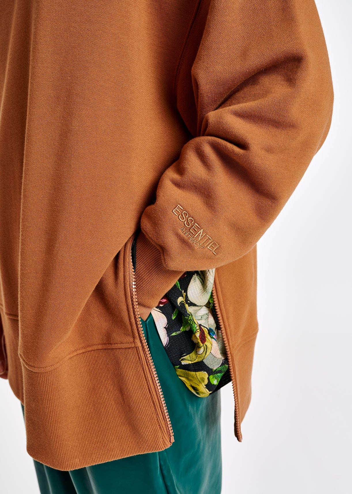 Asenior oversized sweat RE—SSENTIEL | Essentiel second hand