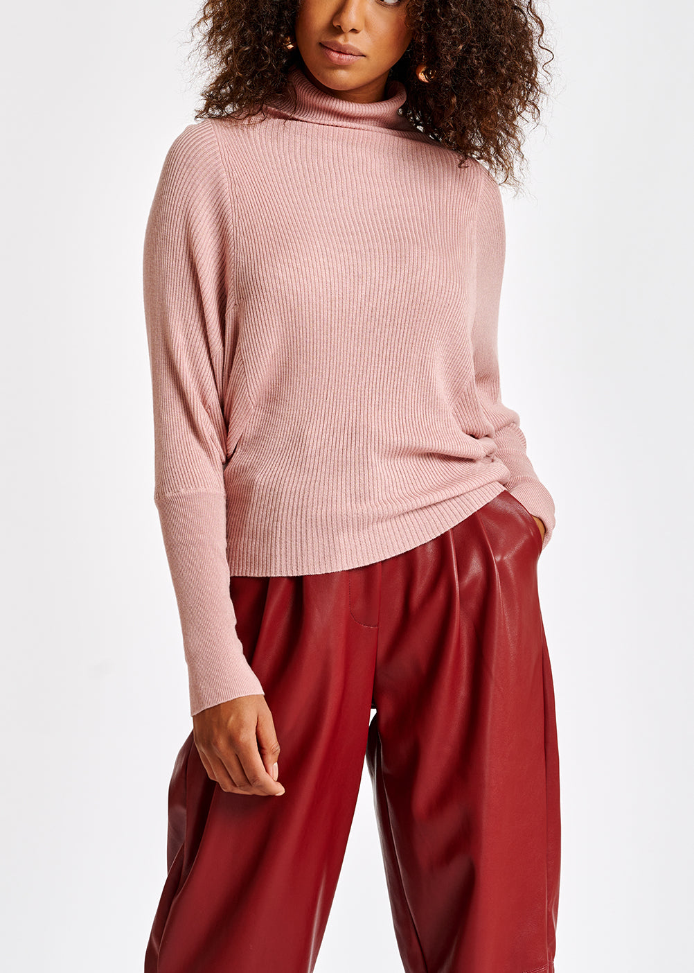 Pull à col roulé rose manches chauve-souris RE—SSENTIEL | Essentiel second hand