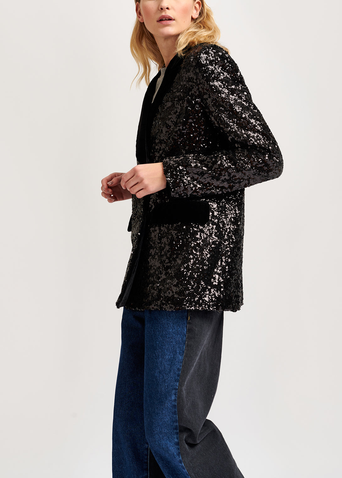 Black sequined double-breasted blazer RE—SSENTIEL | Essentiel second hand