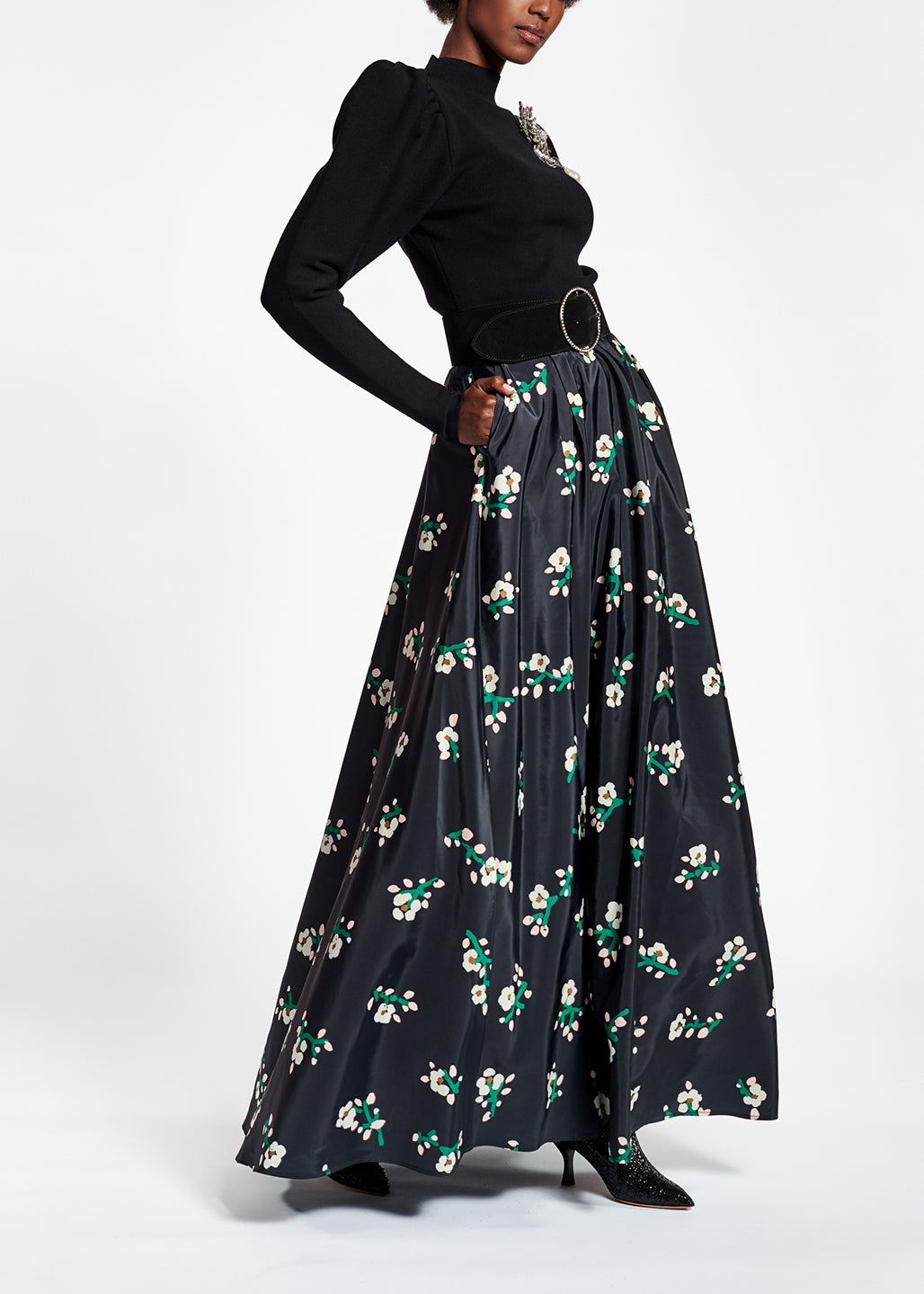 Jupe maxi noire en taffetas RE—SSENTIEL | Essentiel second hand