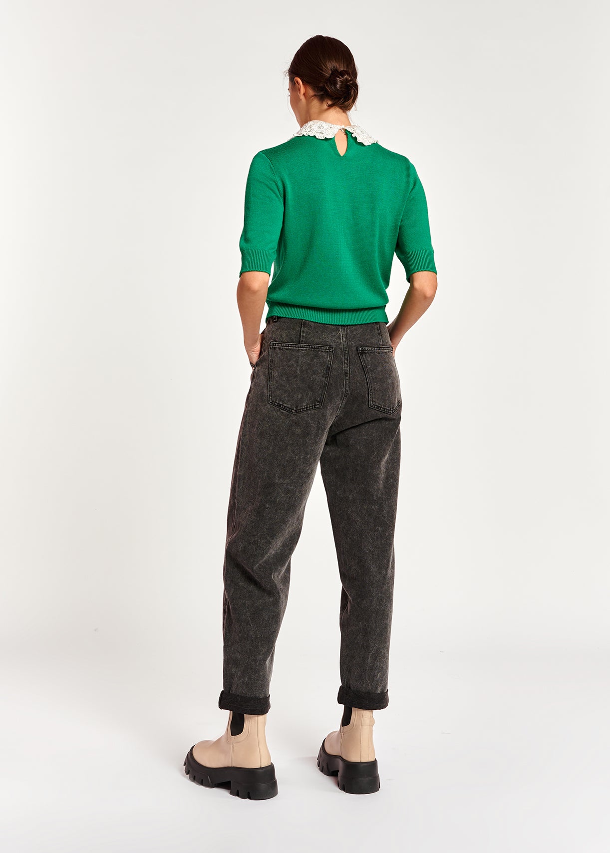 Jean fuselé gris foncé à taille haute RE—SSENTIEL | Essentiel second hand