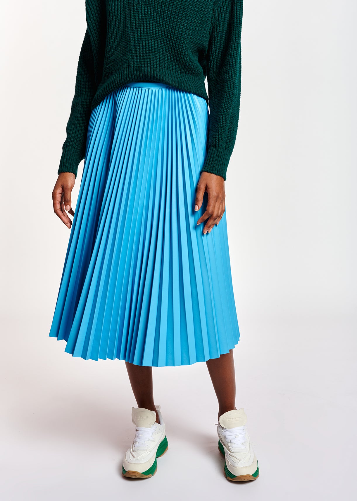 Blue faux leather plissé skirt RE—SSENTIEL | Essentiel second hand