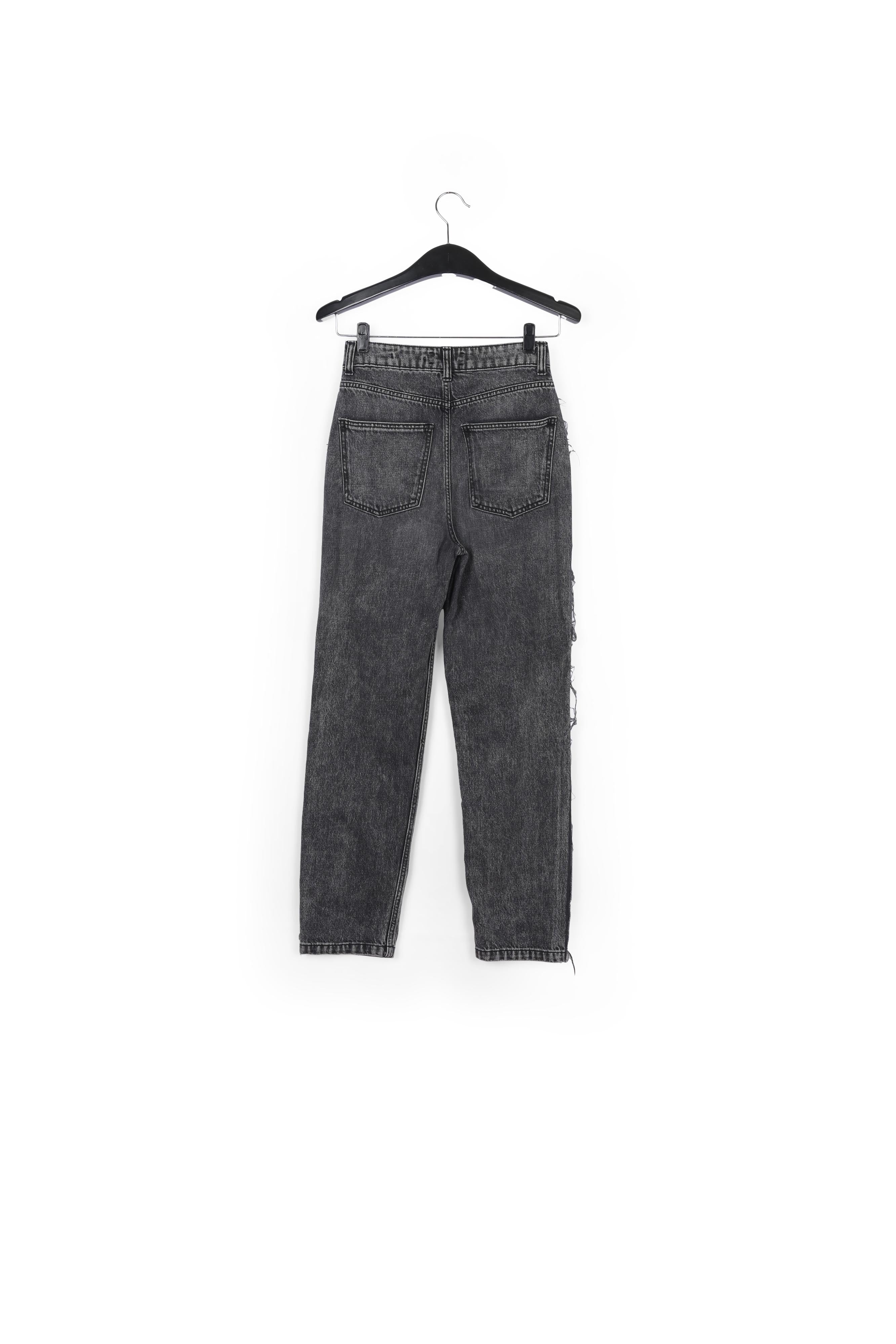 Jean gris foncé aux jambes droites RE—SSENTIEL | Essentiel second hand