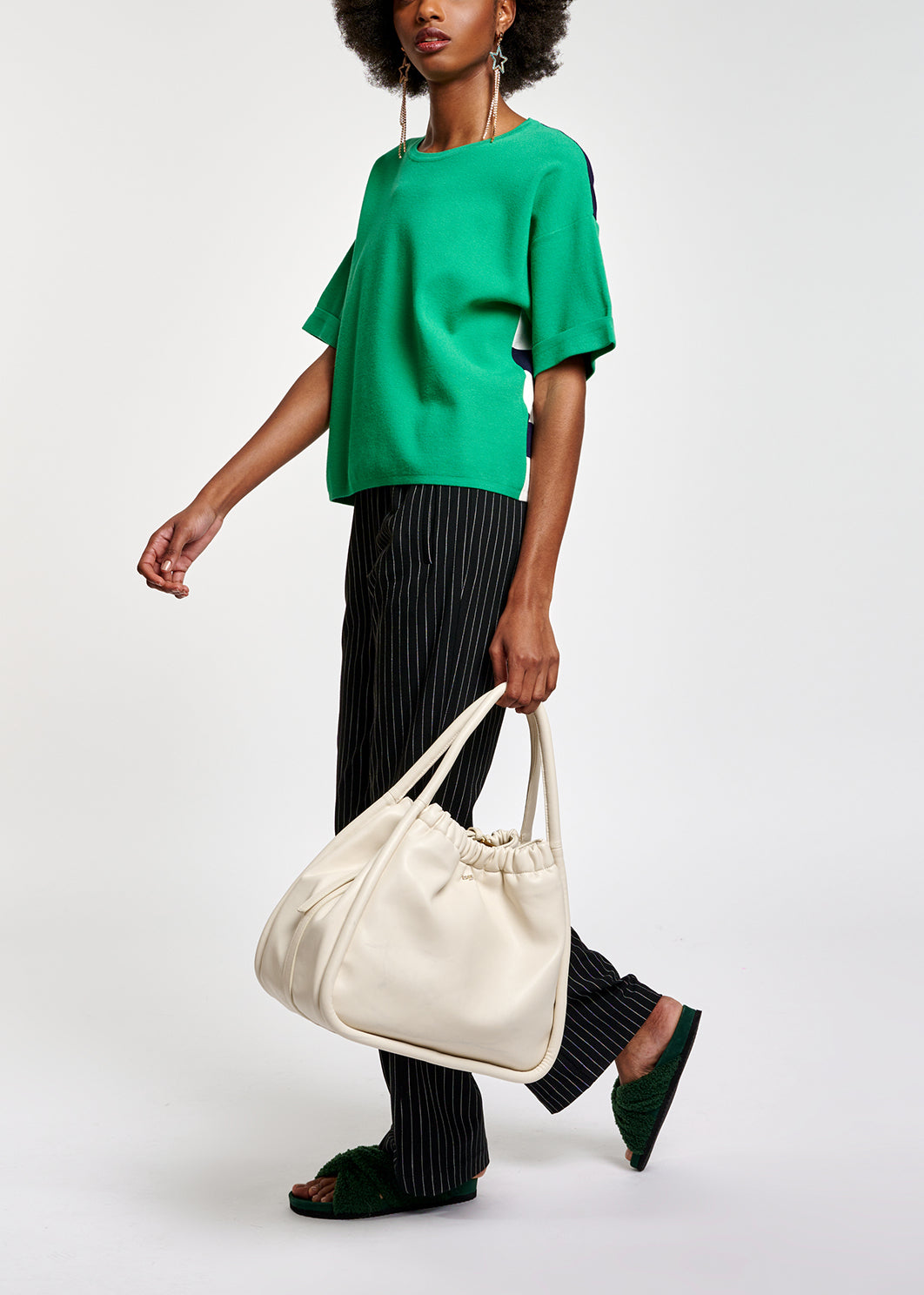 Pull vert à manches courtes avec rayures RE—SSENTIEL | Essentiel second hand