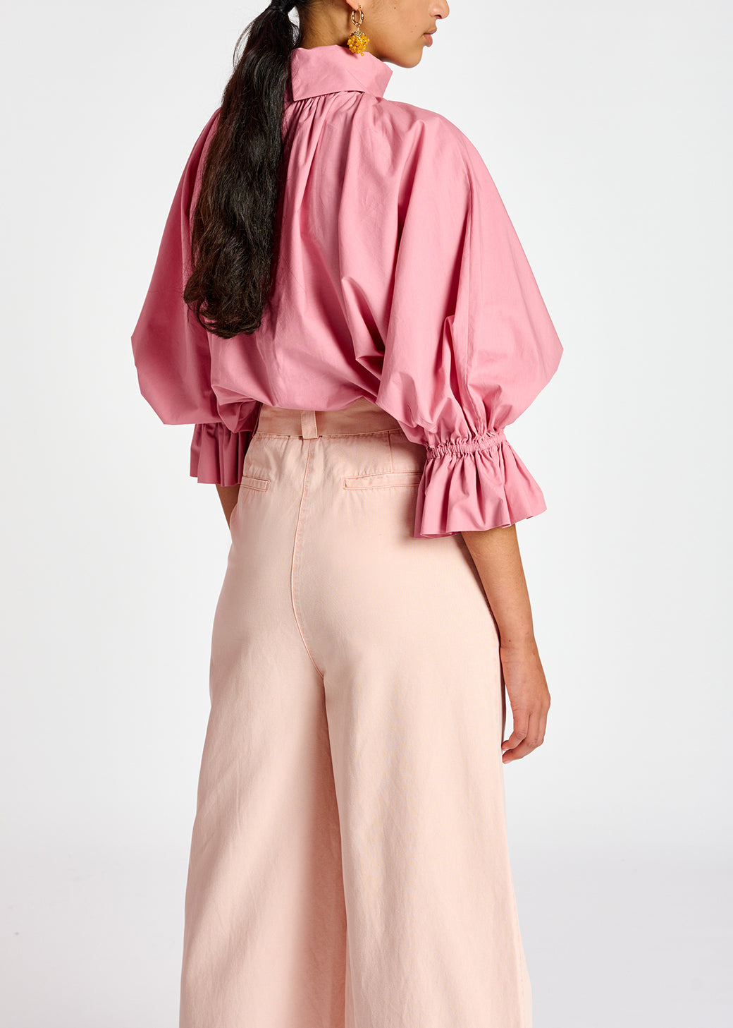 Light pink voluminous cotton top with high collar RE—SSENTIEL | Essentiel second hand