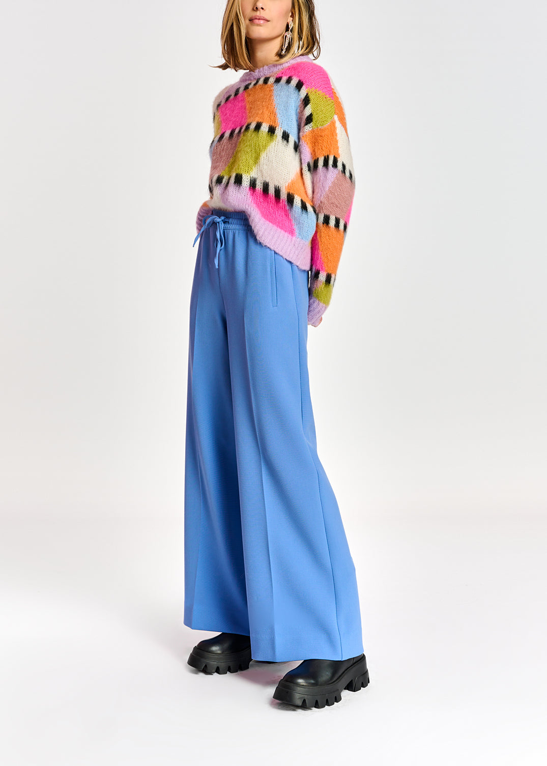 Pantalon bleu à coupe ample RE—SSENTIEL | Essentiel second hand