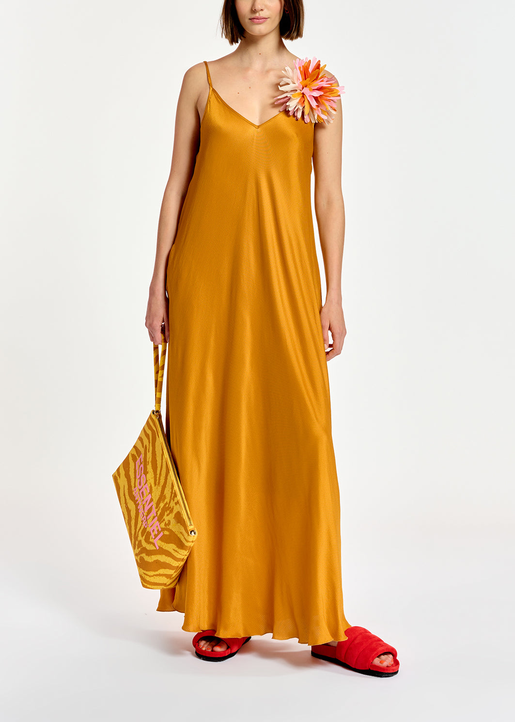 Ochre v-neck midi dress RE—SSENTIEL | Essentiel second hand