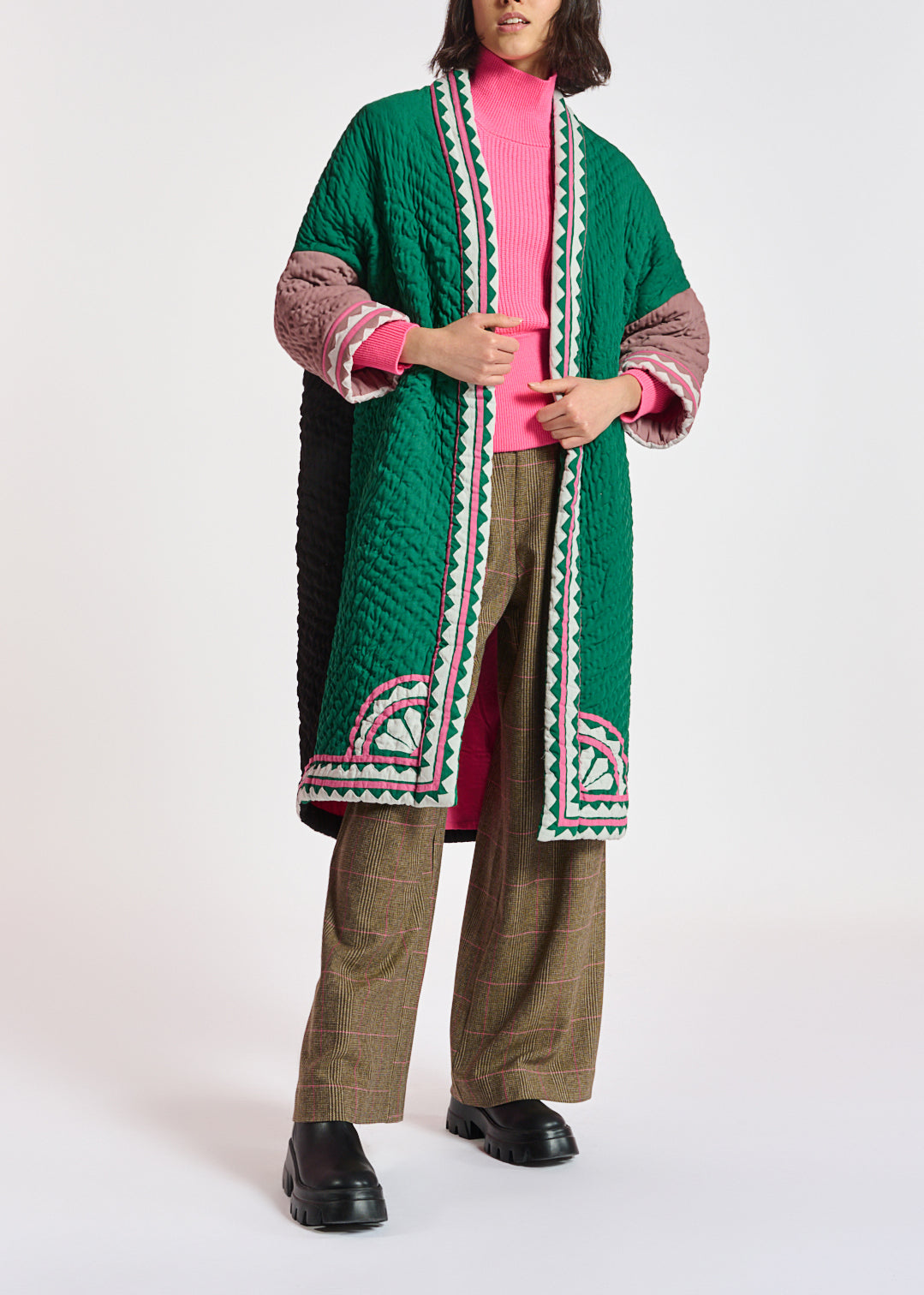 Dark green, mauve and neon pink quilted kimono RE—SSENTIEL | Essentiel second hand