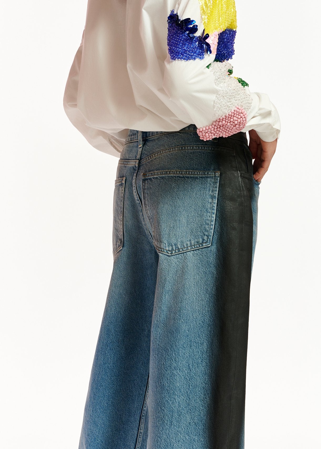 Spray-painted straight-leg blue jeans RE—SSENTIEL | Essentiel second hand