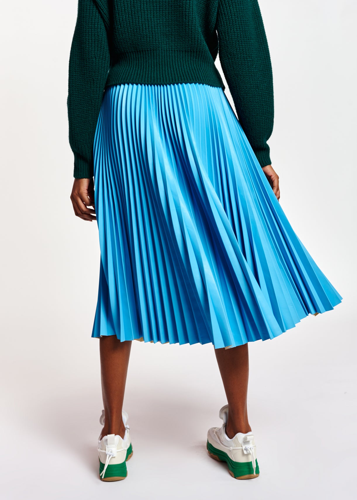 Blue faux leather plissé skirt RE—SSENTIEL | Essentiel second hand