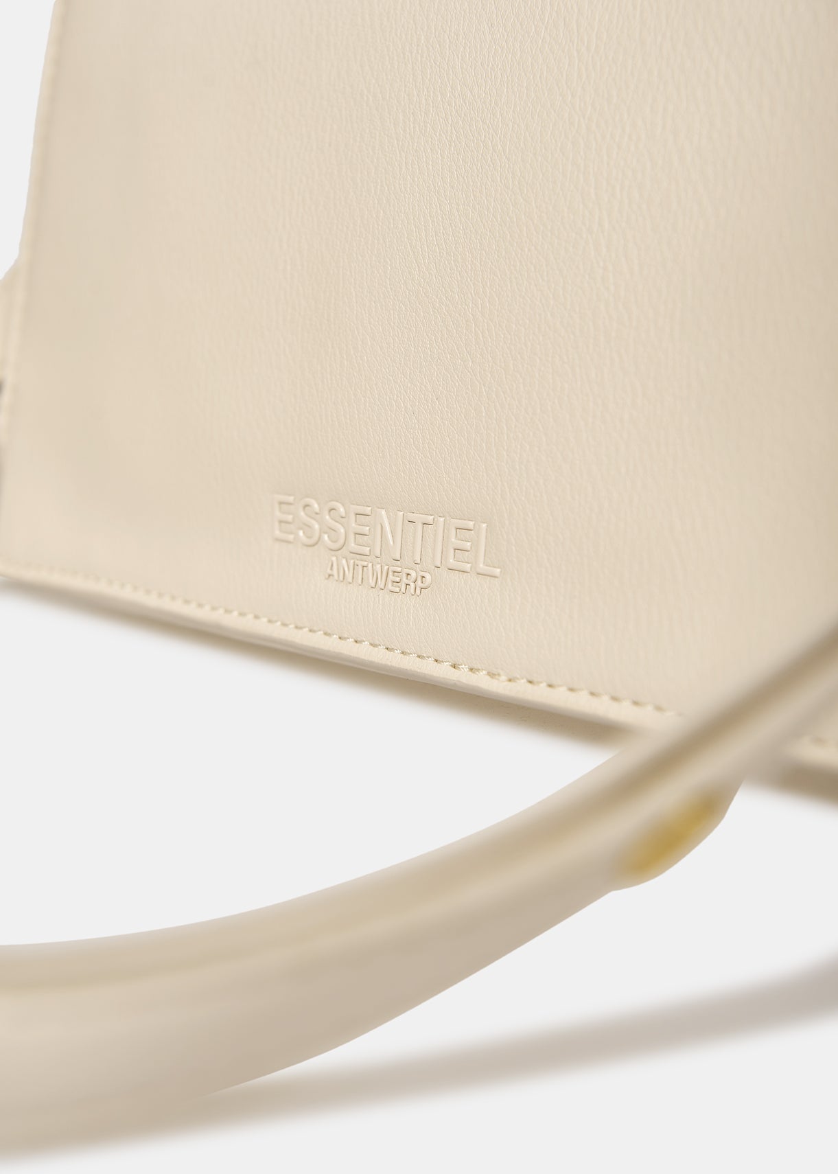 Ecru faux leather shoulder bag RE—SSENTIEL | Essentiel second hand
