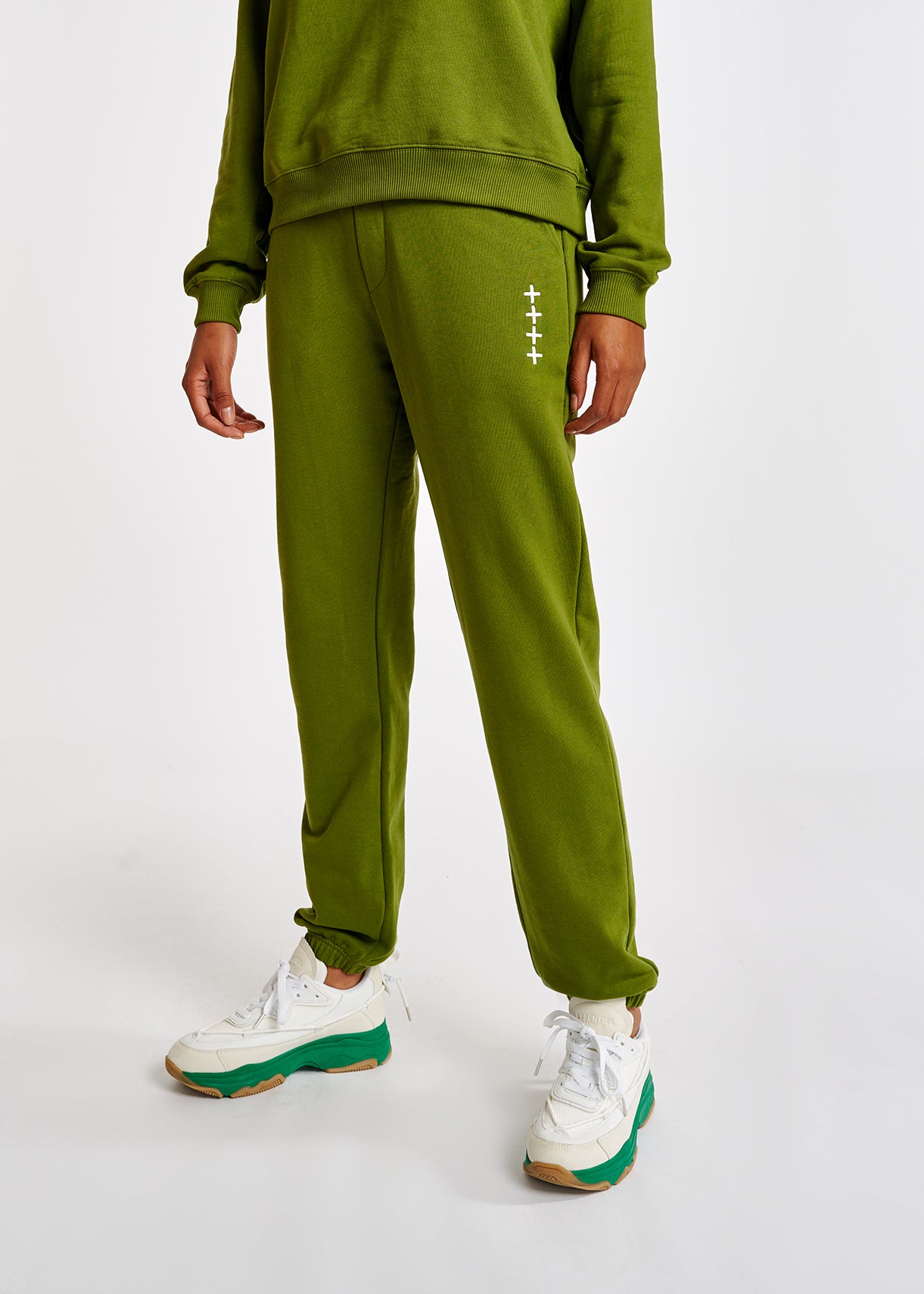 Bruine jogging in biokatoenen jersey RE—SSENTIEL | Essentiel second hand