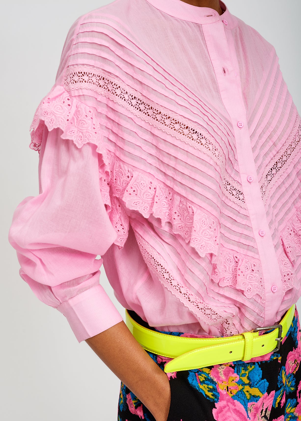 Ruffled soft pink shirt RE—SSENTIEL | Essentiel second hand