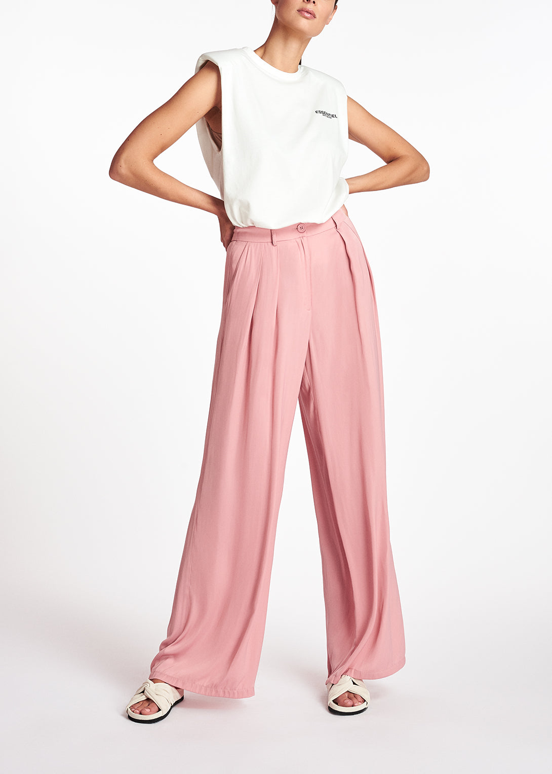 Light pink wide-leg pants RE—SSENTIEL | Essentiel second hand