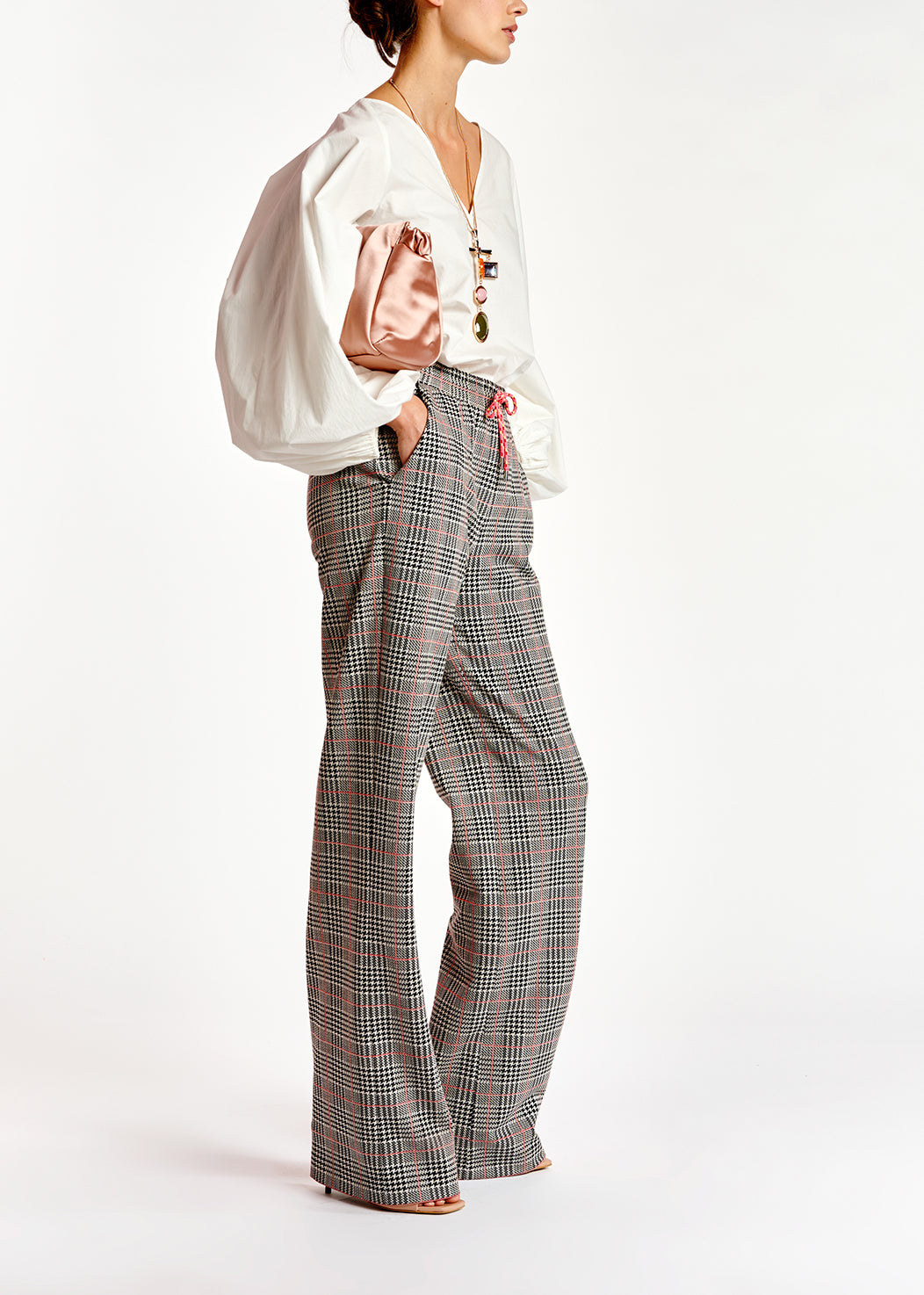 Zonzai pantalons RE—SSENTIEL | Essentiel second hand